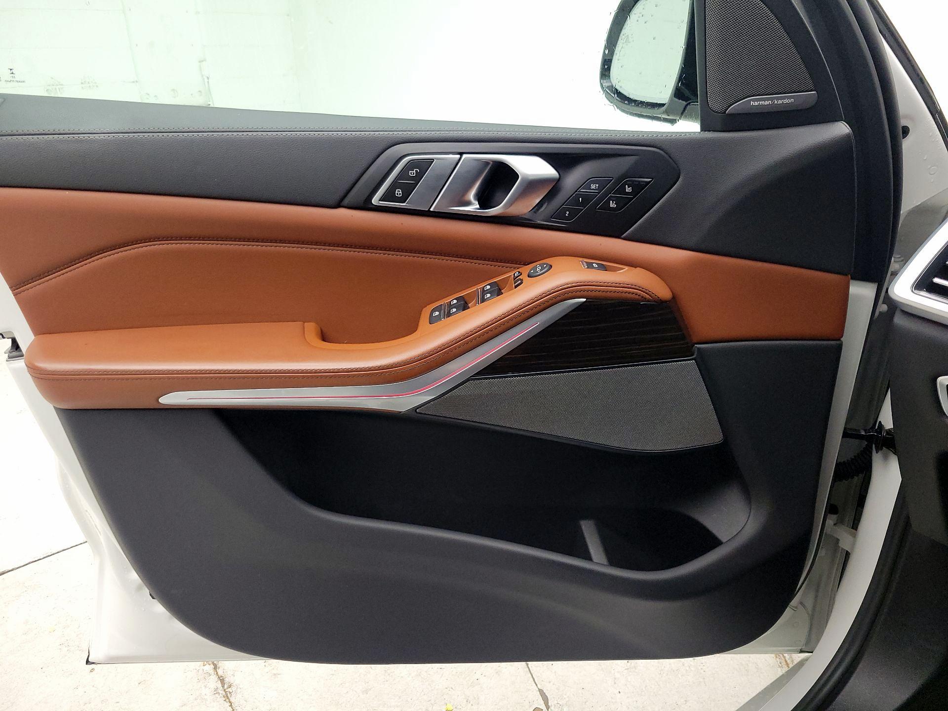 Thumbnail: 2023 BMW X5 - 12
