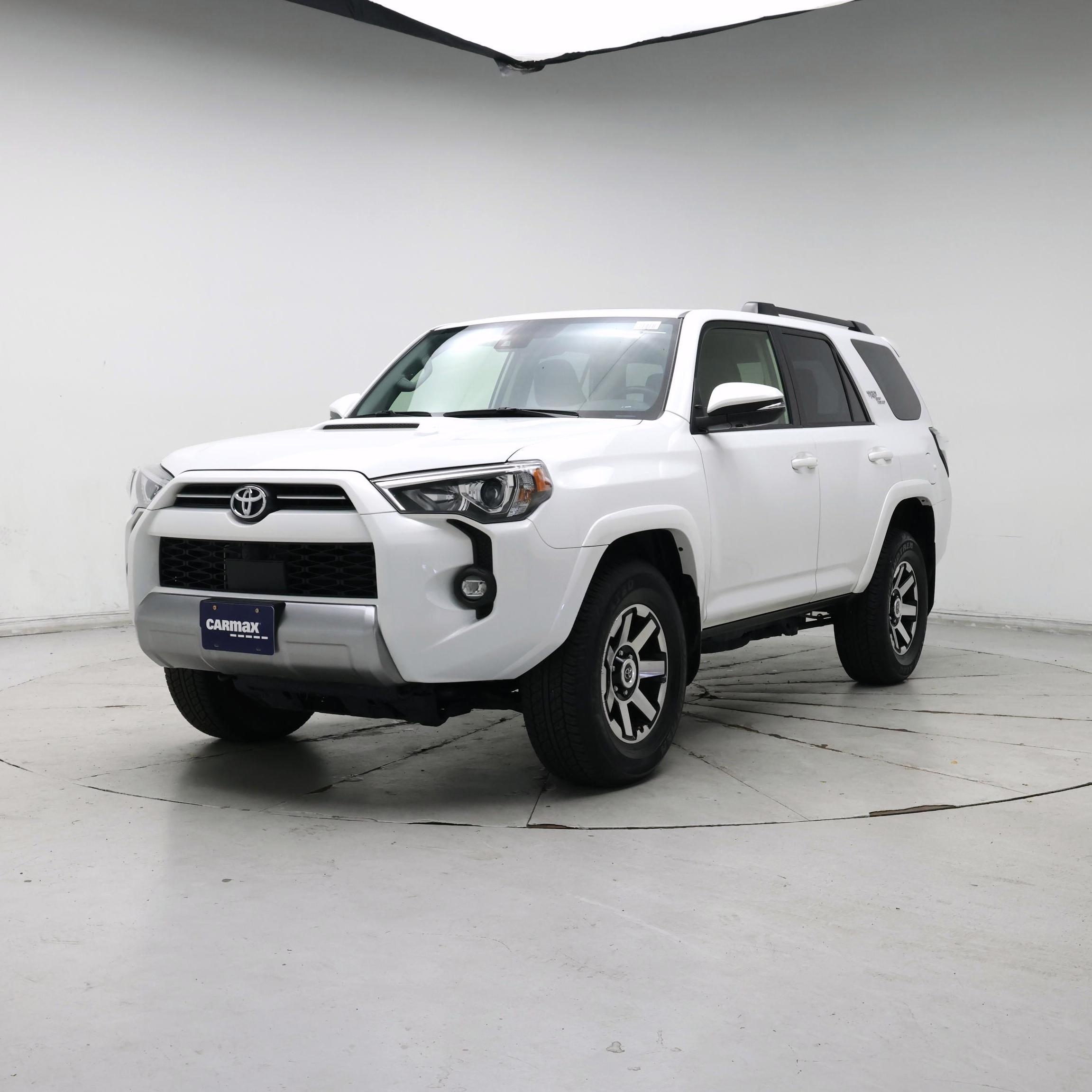 Thumbnail: 2023 Toyota 4Runner - 4