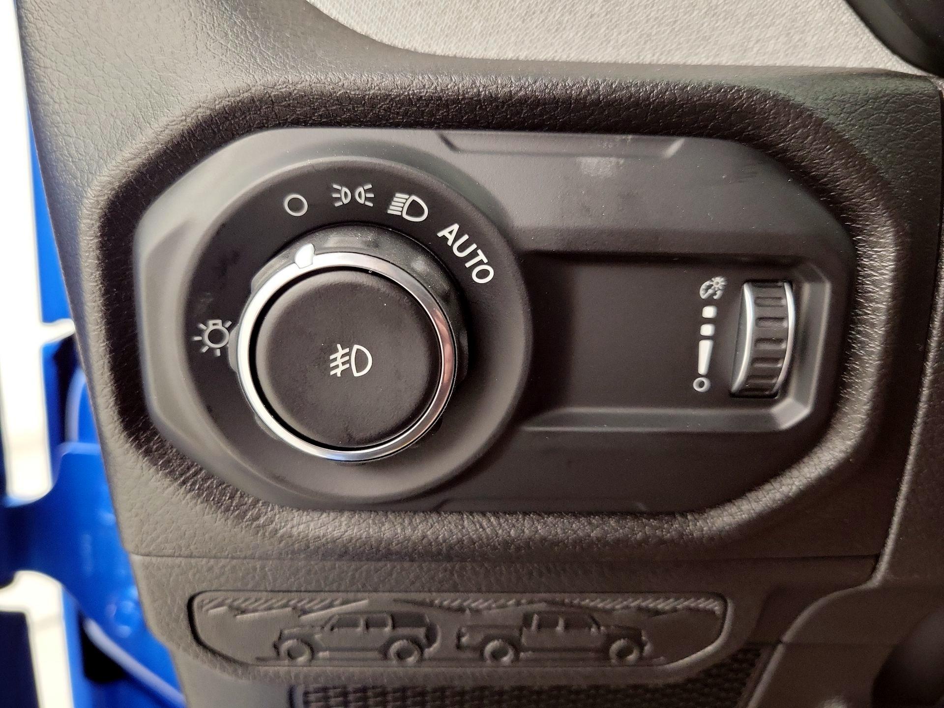 Thumbnail: 2025 Jeep Wrangler - 13