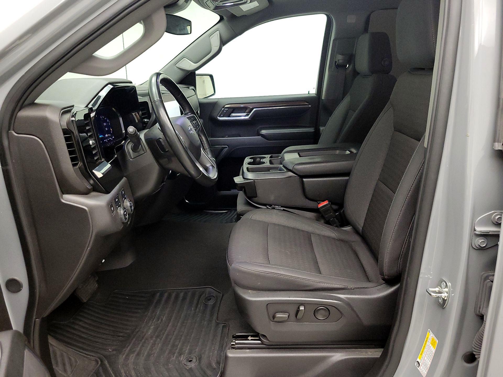 Thumbnail: 2024 Chevrolet Silverado 1500 - 11