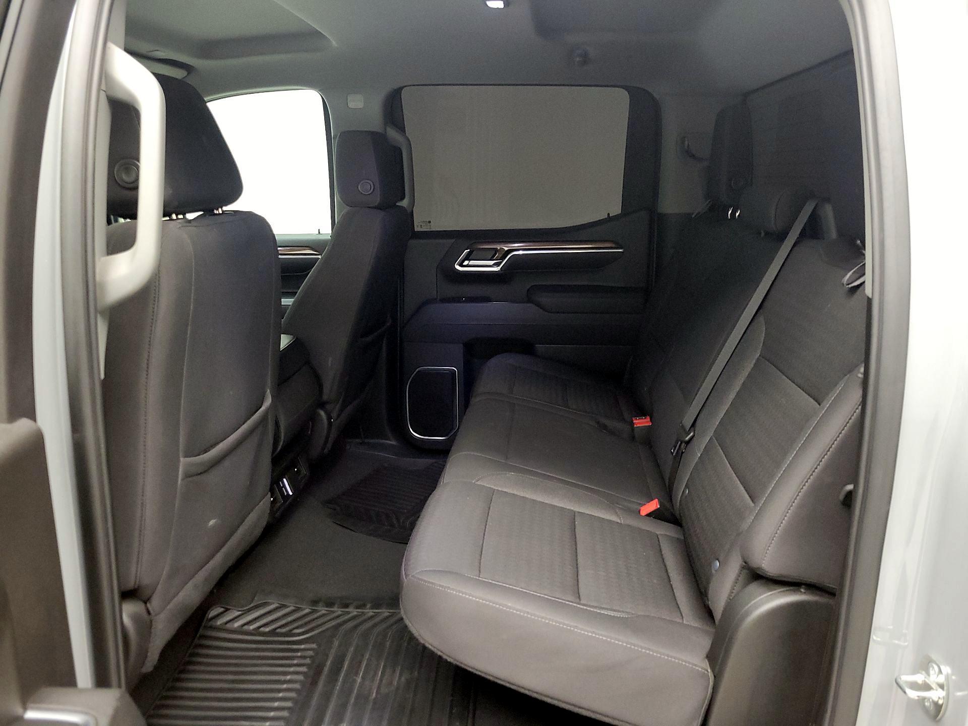 Thumbnail: 2024 Chevrolet Silverado 1500 - 20