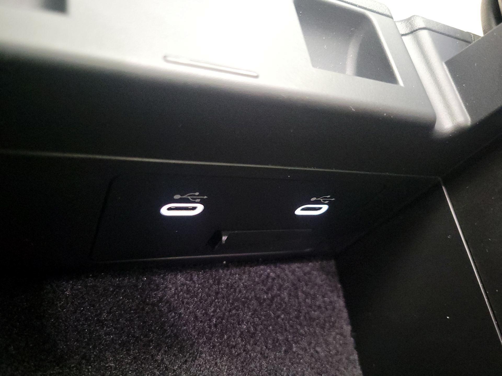 Thumbnail: 2025 Mazda CX-90 - 16