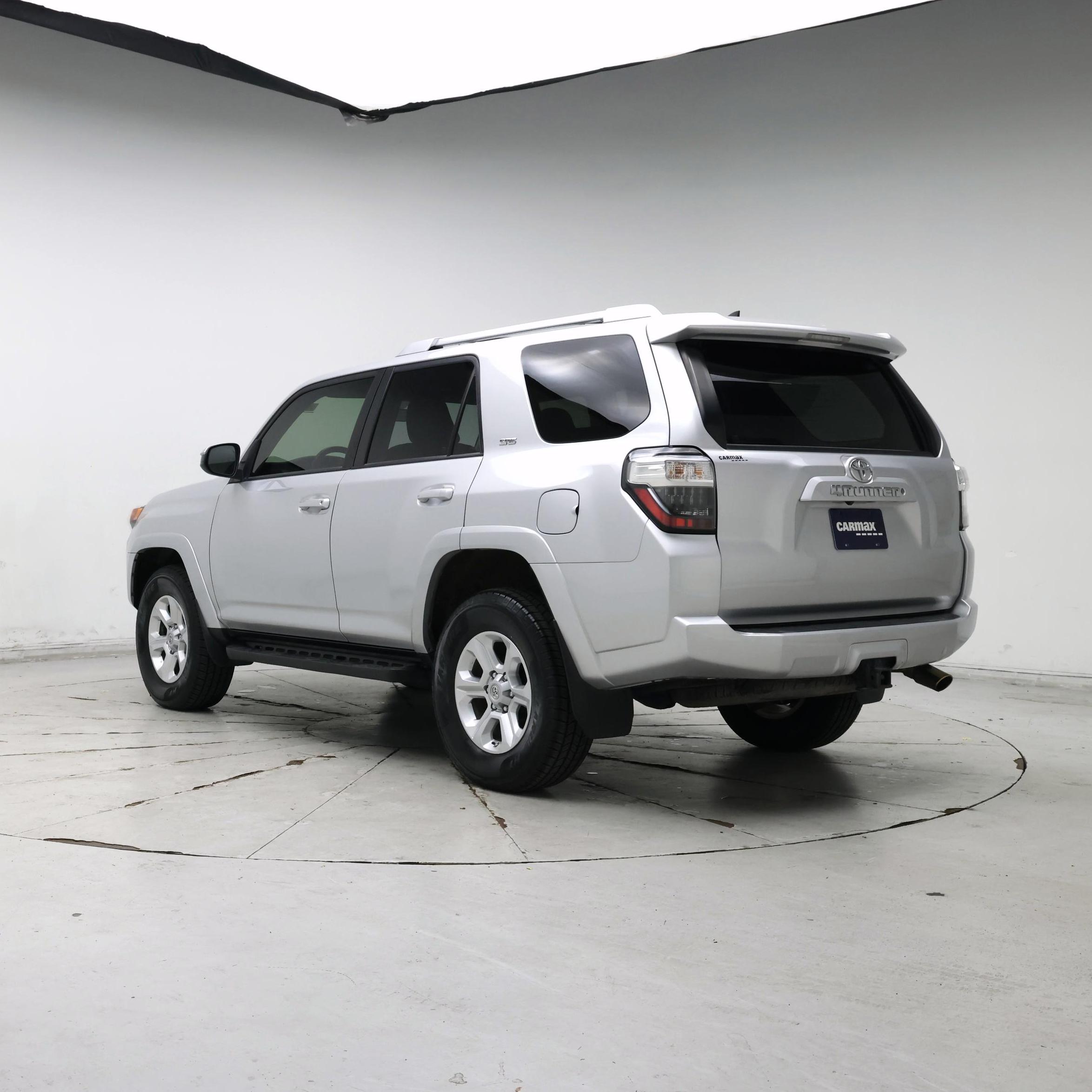 Thumbnail: 2015 Toyota 4Runner - 2