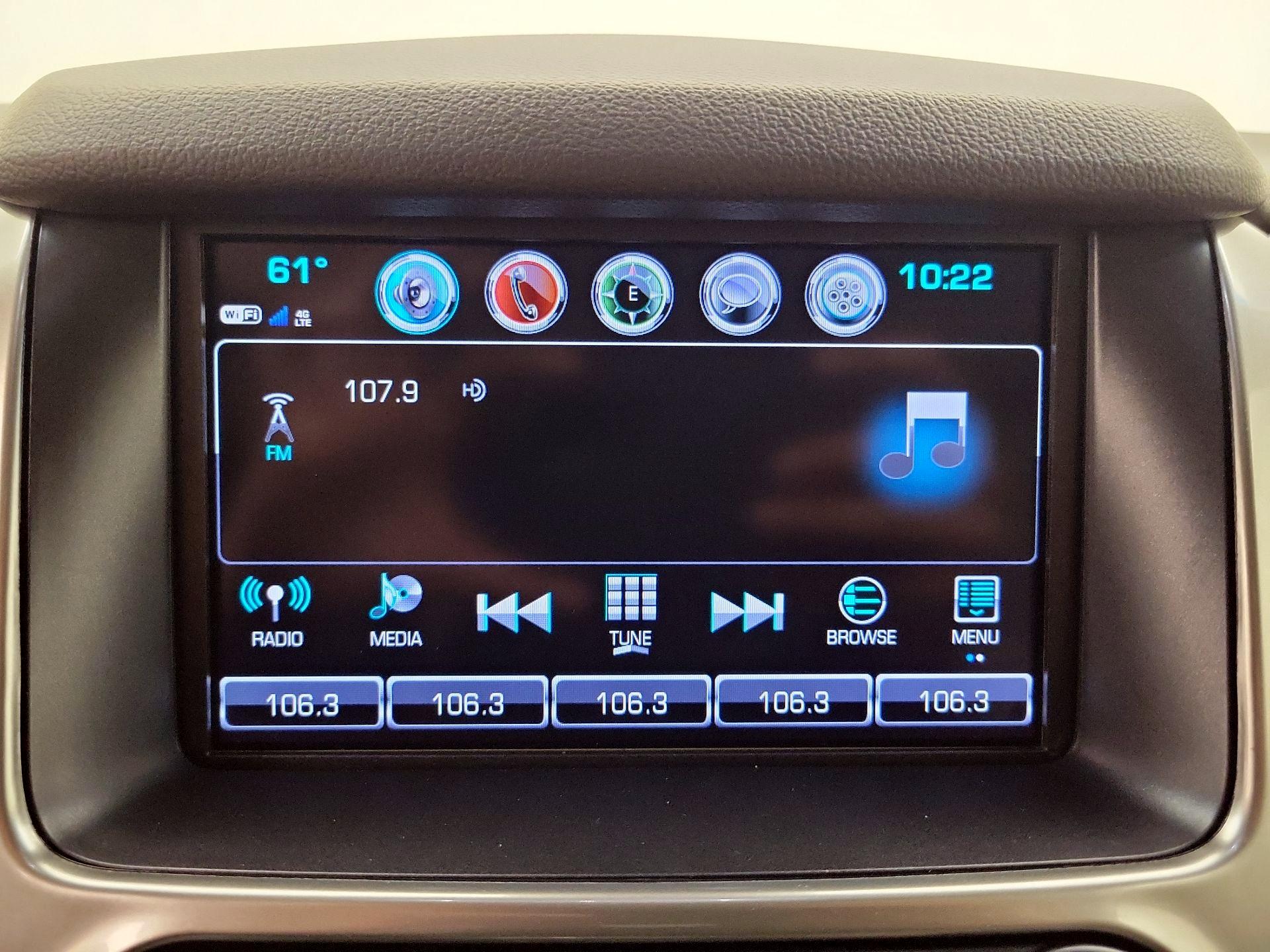 Thumbnail: 2019 Chevrolet Suburban - 16