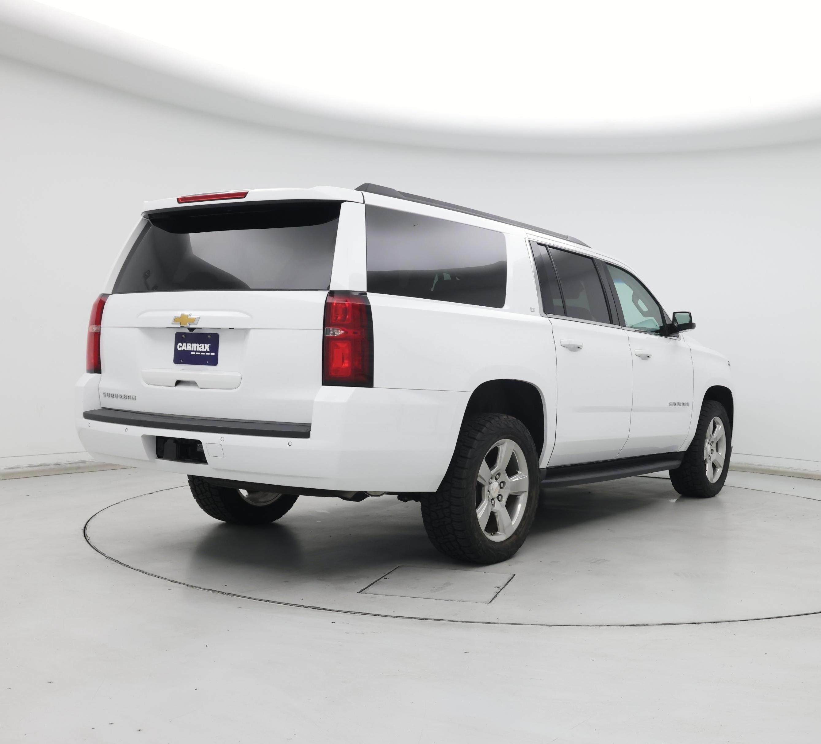 Thumbnail: 2019 Chevrolet Suburban - 8