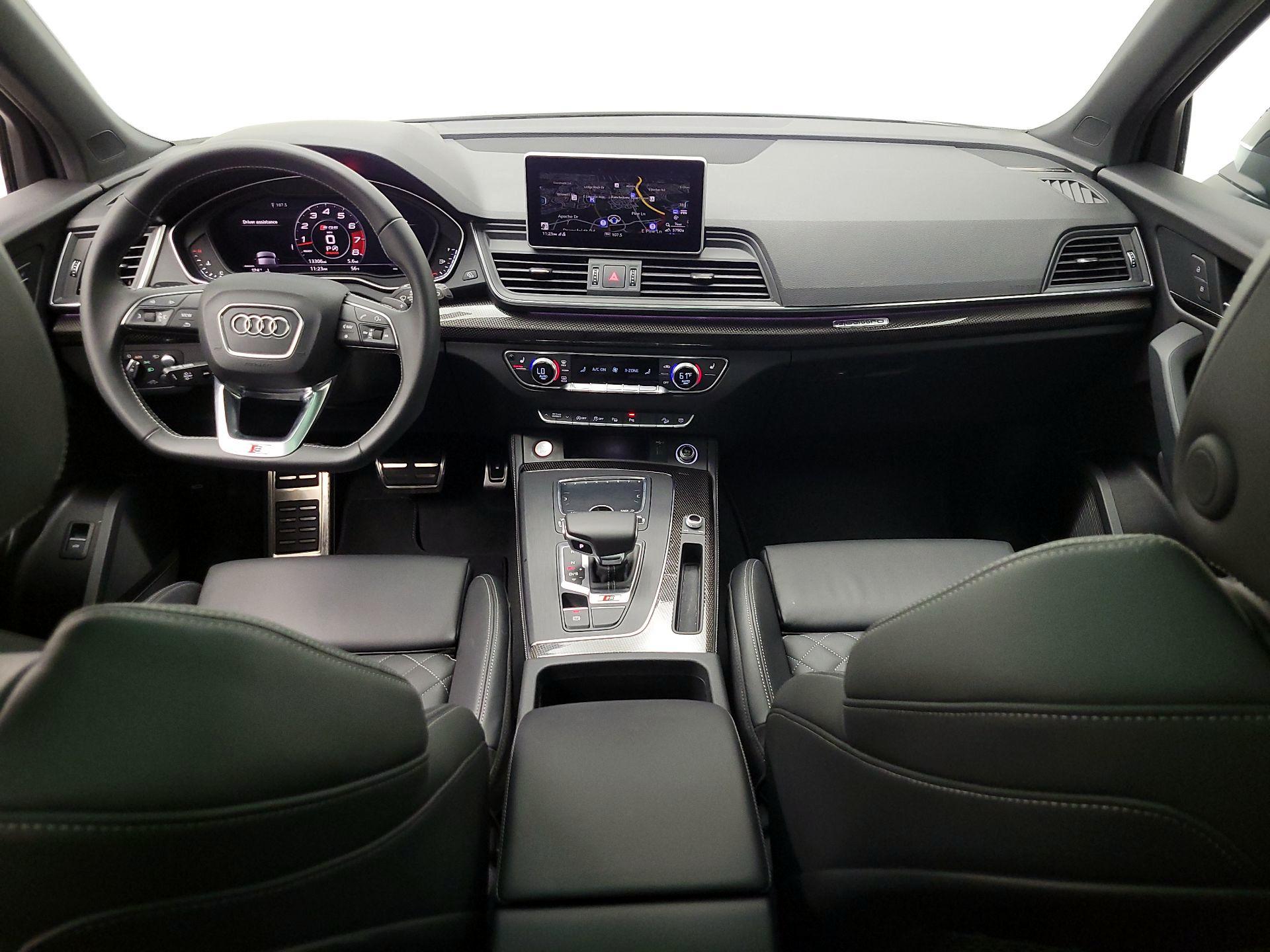 Thumbnail: 2020 Audi SQ5 - 9