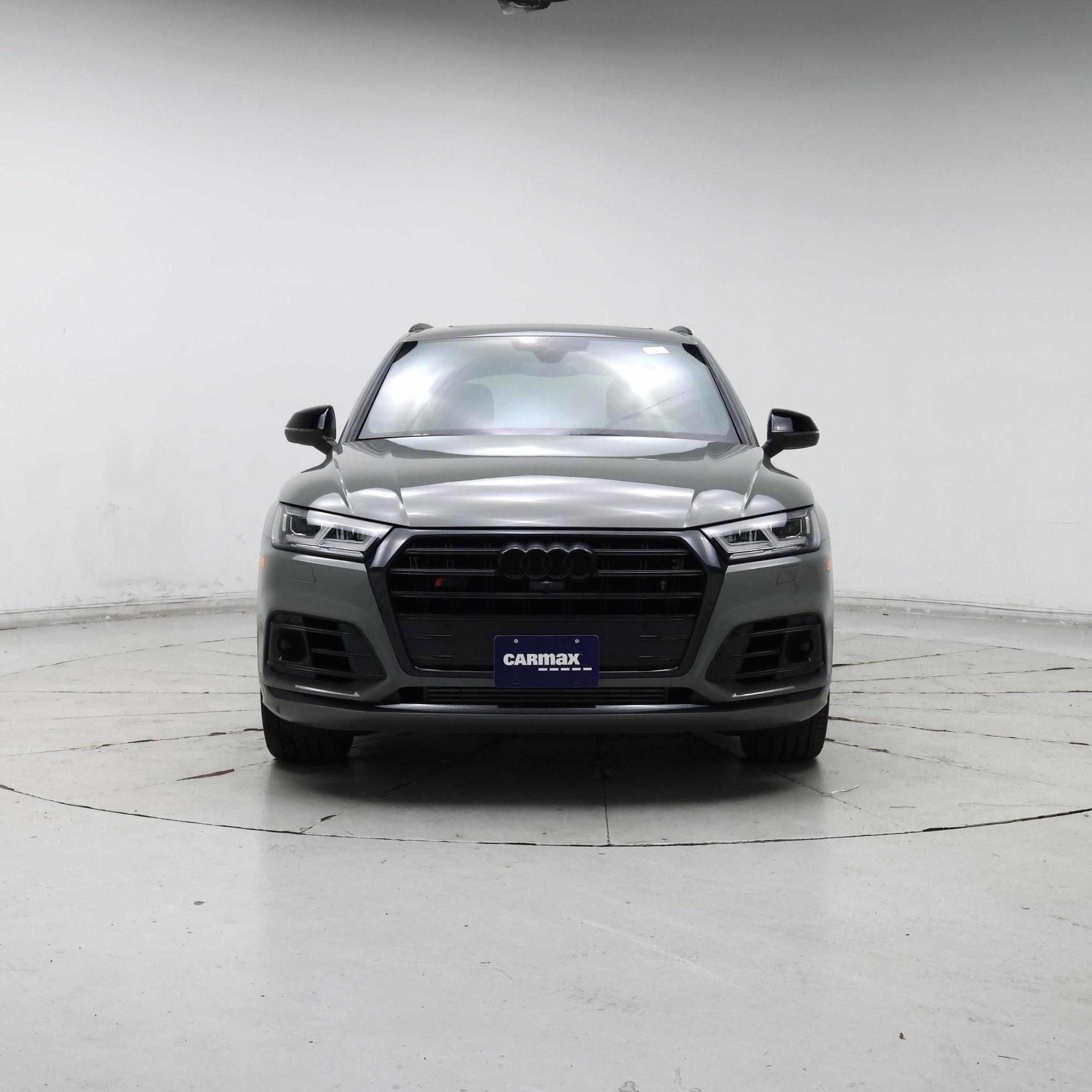 Thumbnail: 2020 Audi SQ5 - 5