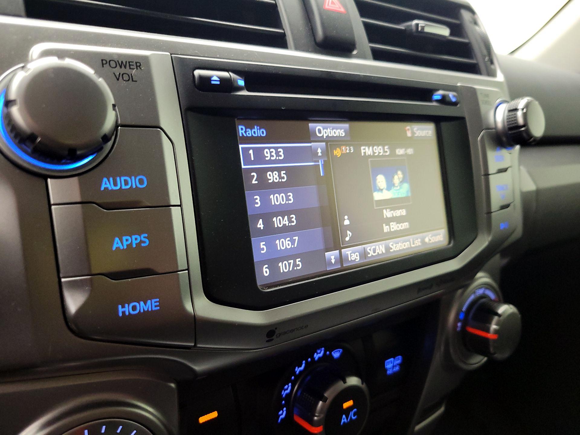 Thumbnail: 2019 Toyota 4Runner - 15
