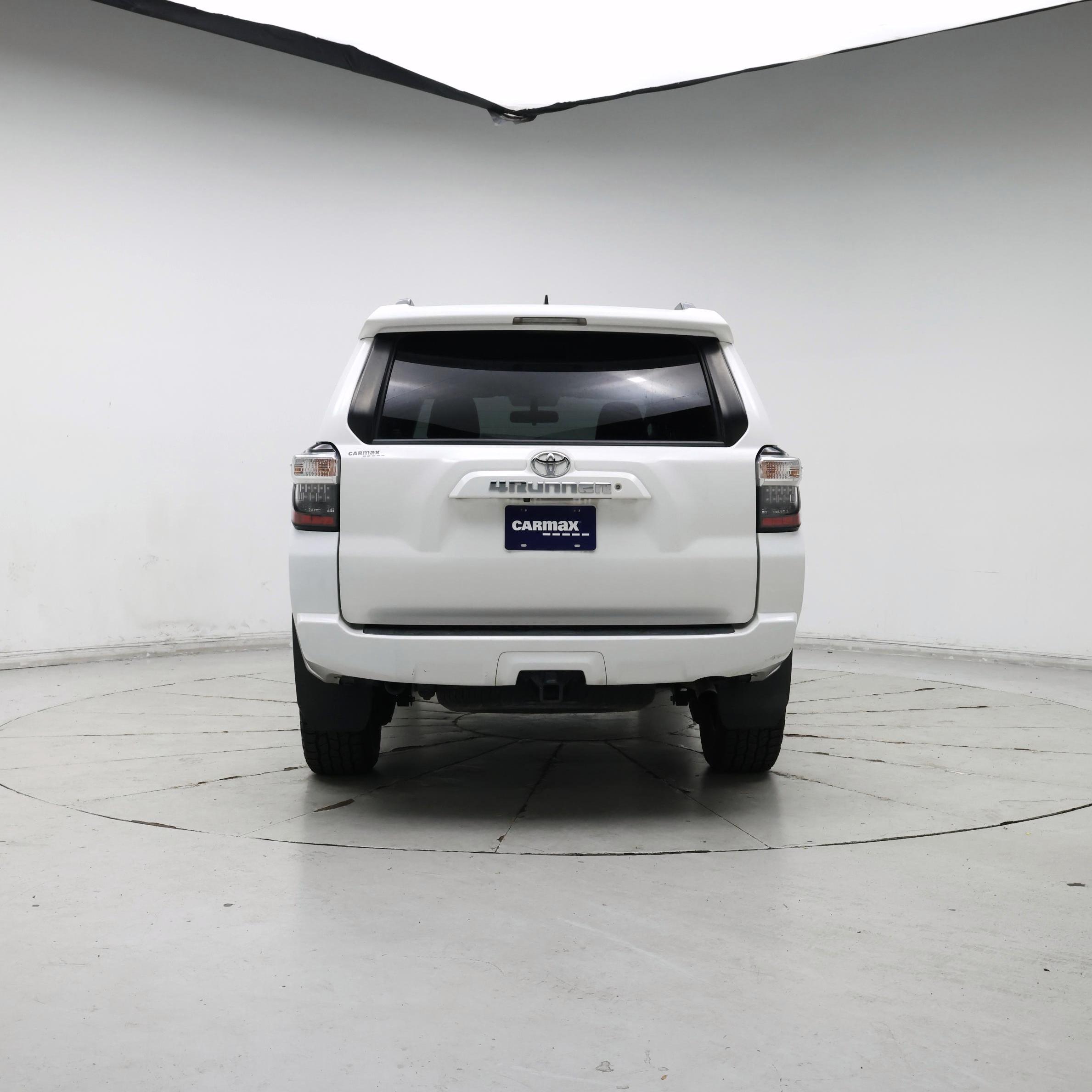 Thumbnail: 2019 Toyota 4Runner - 6