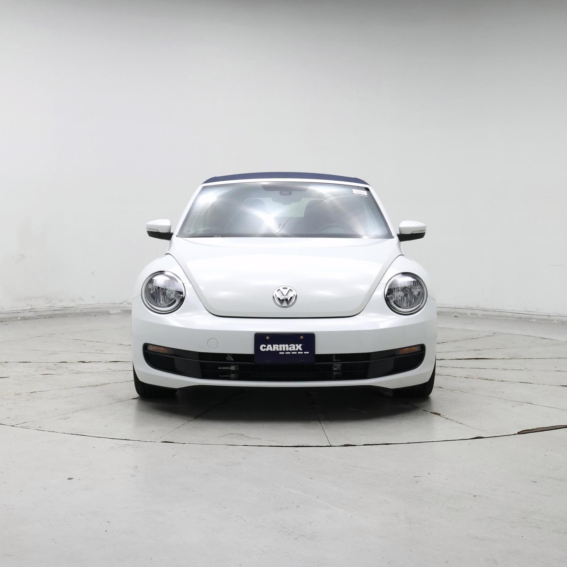 Thumbnail: 2016 Volkswagen Beetle - 5