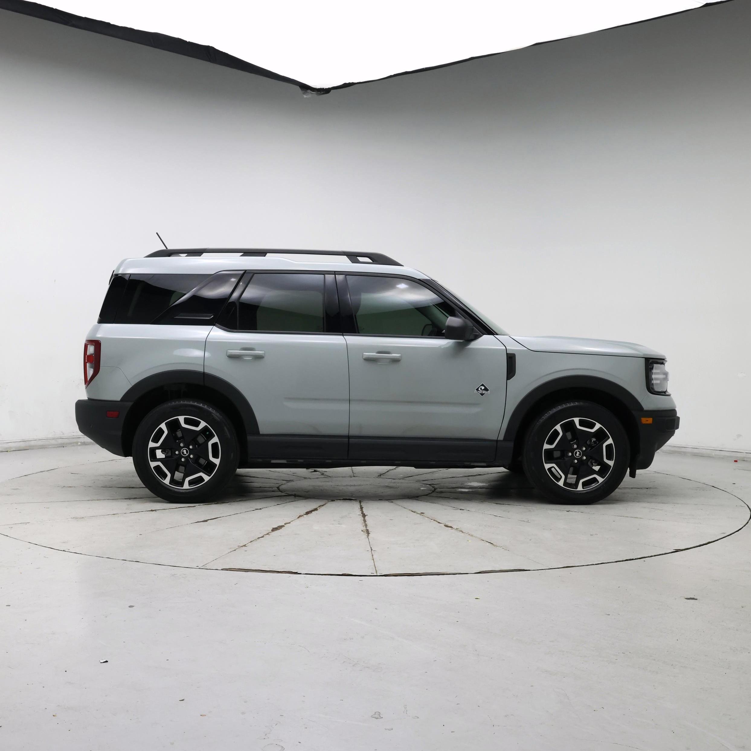 Thumbnail: 2023 Ford Bronco Sport - 7