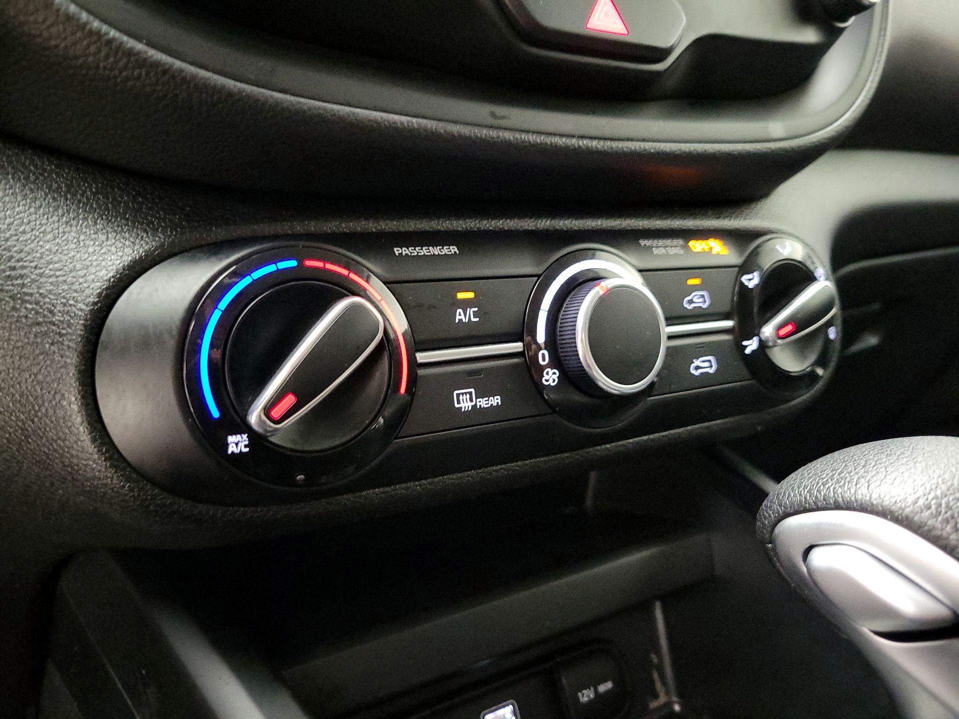 Thumbnail: 2023 Kia Soul - 16