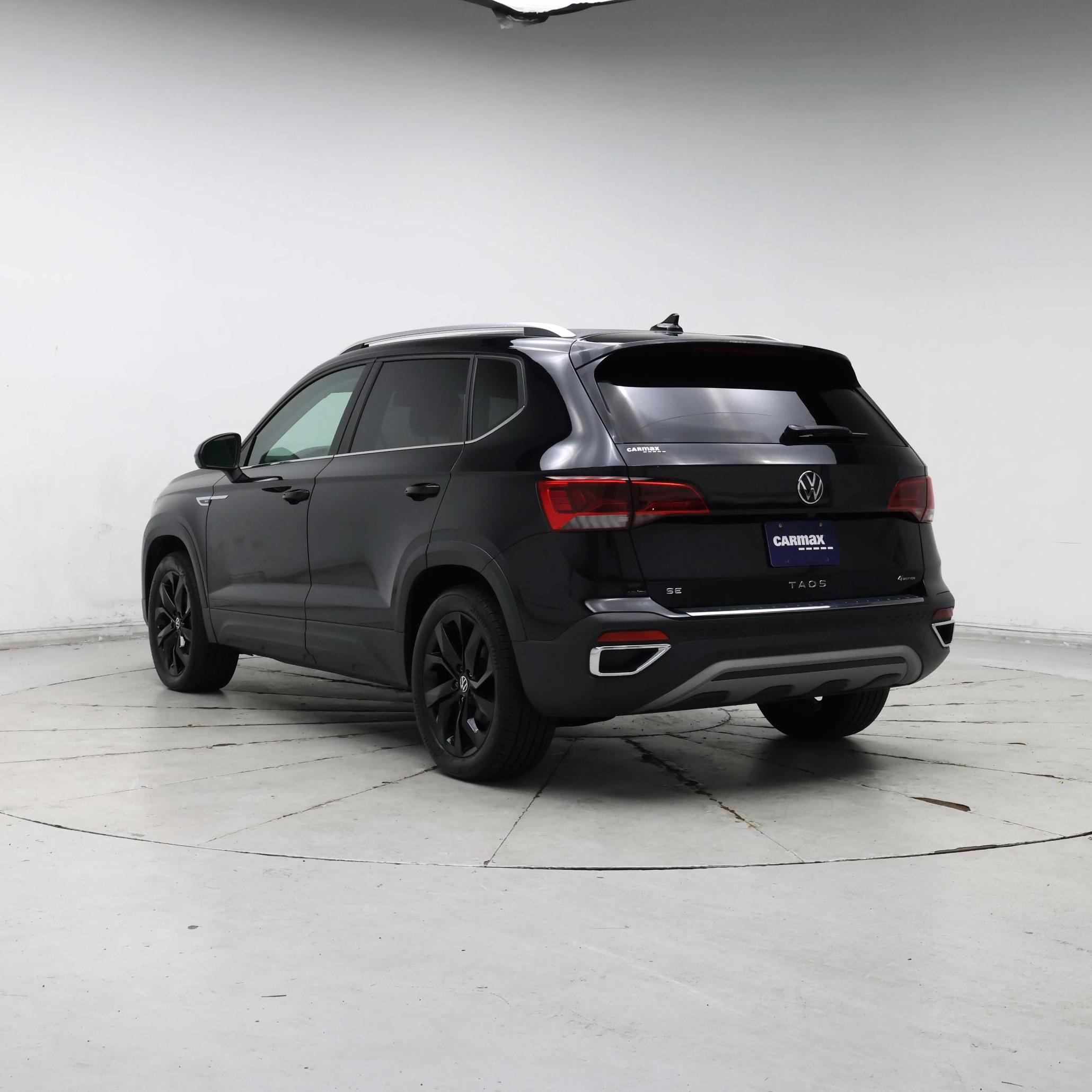 Thumbnail: 2022 Volkswagen Taos - 2