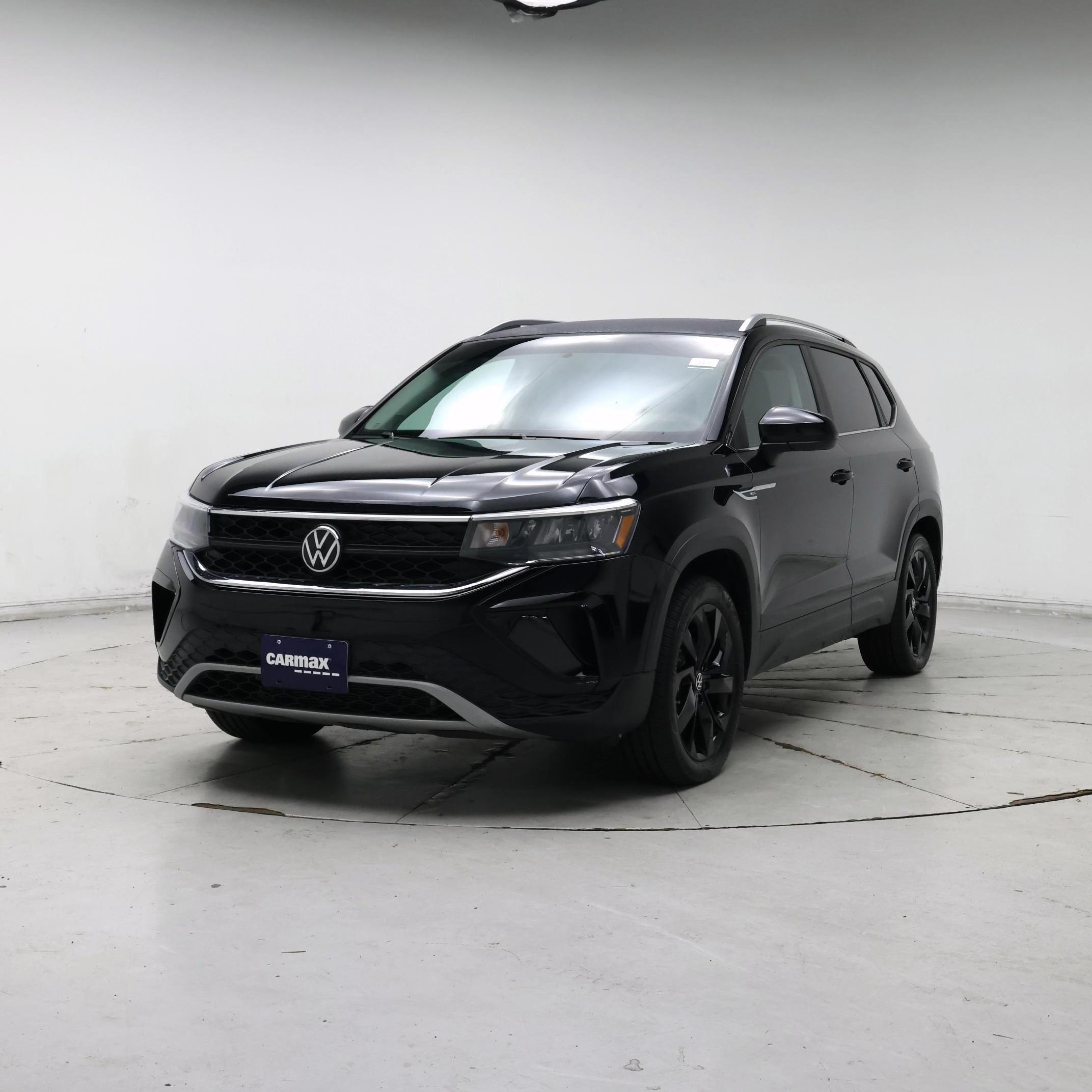 Thumbnail: 2022 Volkswagen Taos - 4