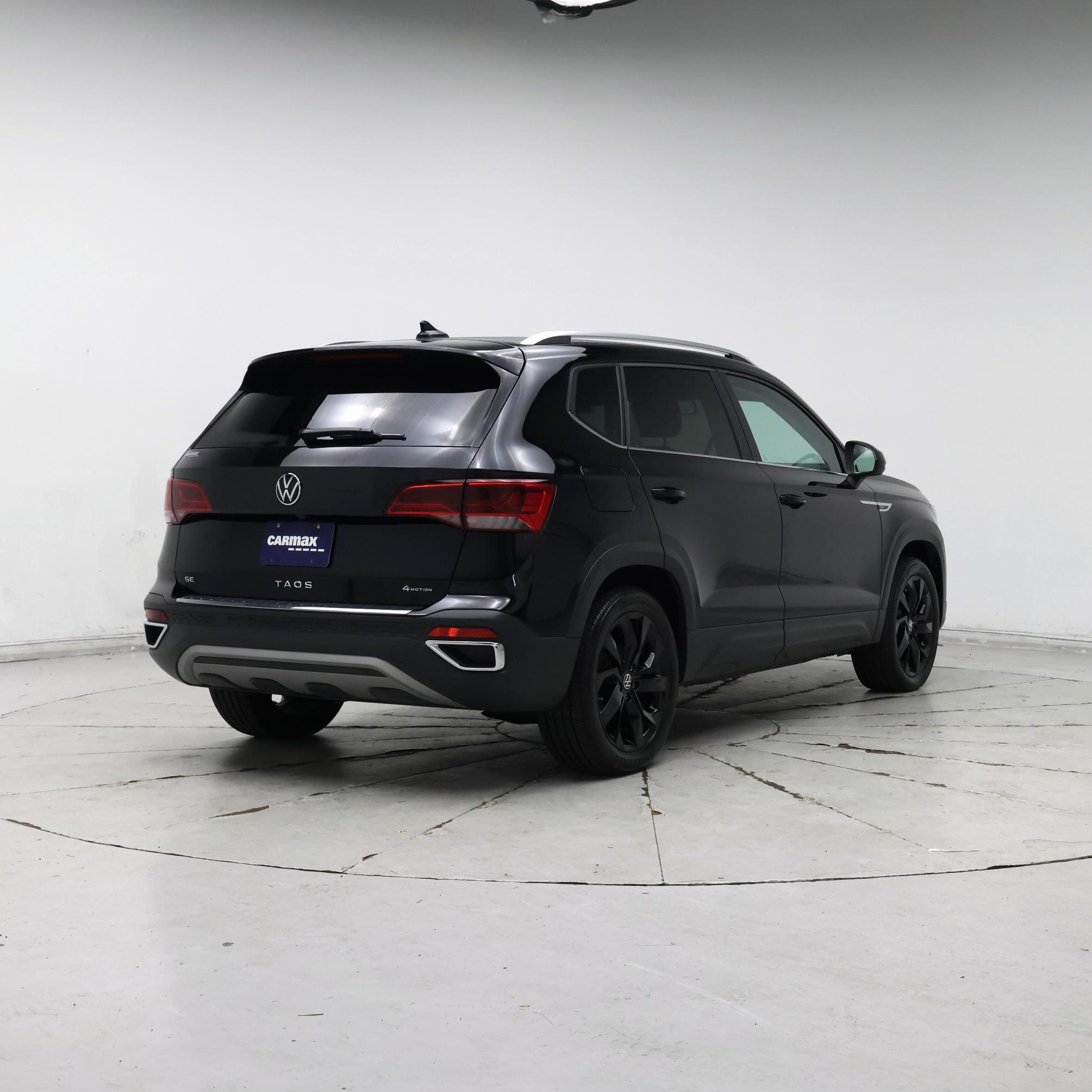 Thumbnail: 2022 Volkswagen Taos - 8