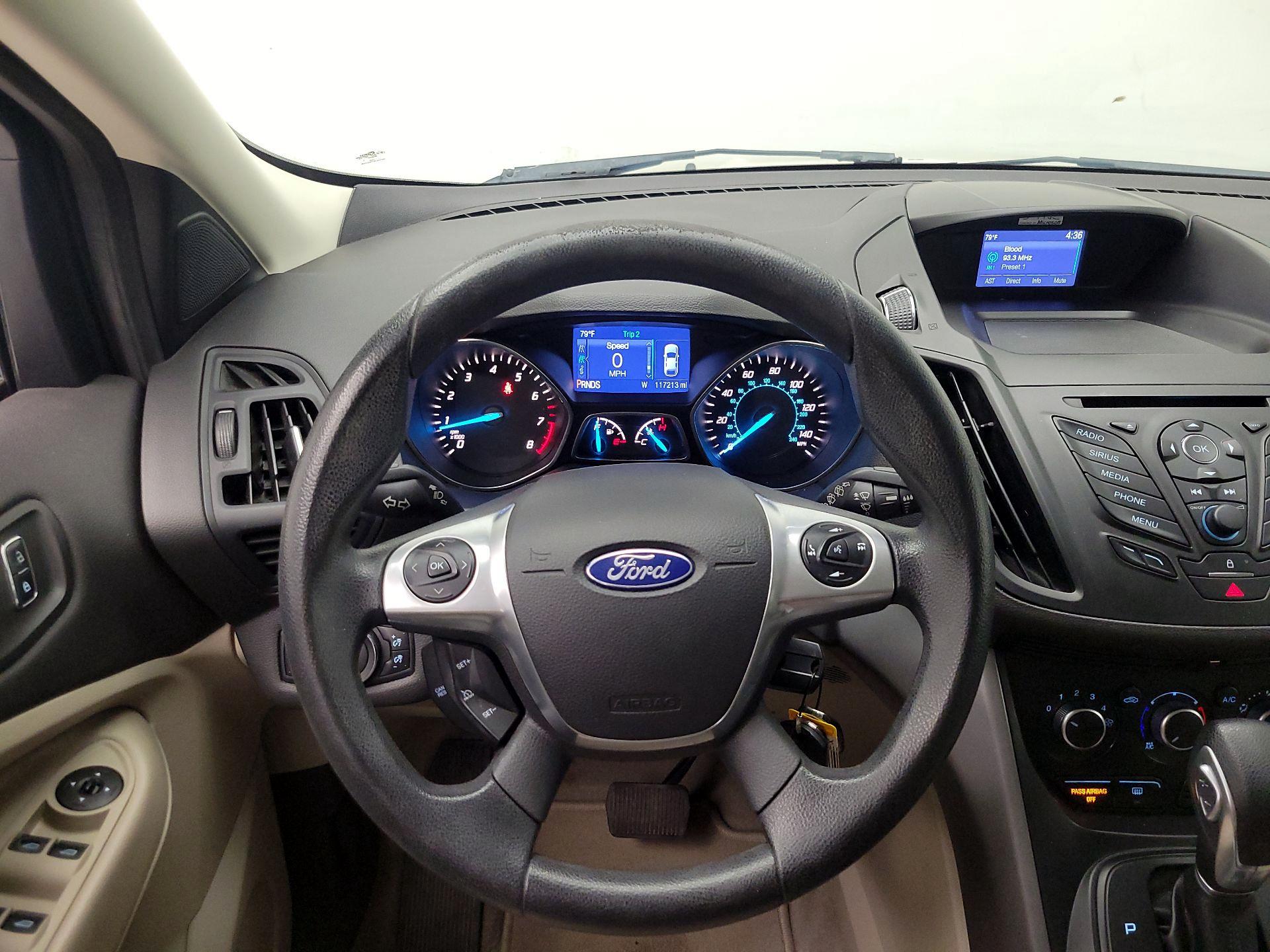 Thumbnail: 2015 Ford Escape - 10