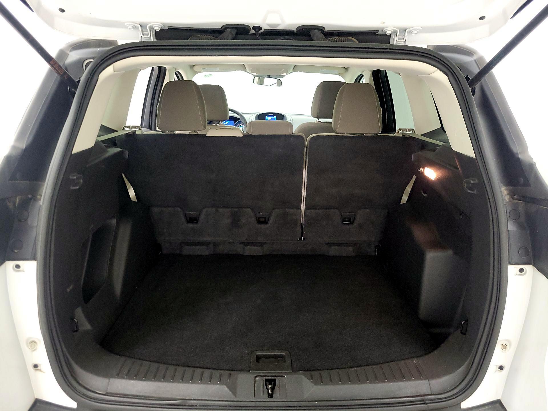 Thumbnail: 2015 Ford Escape - 20