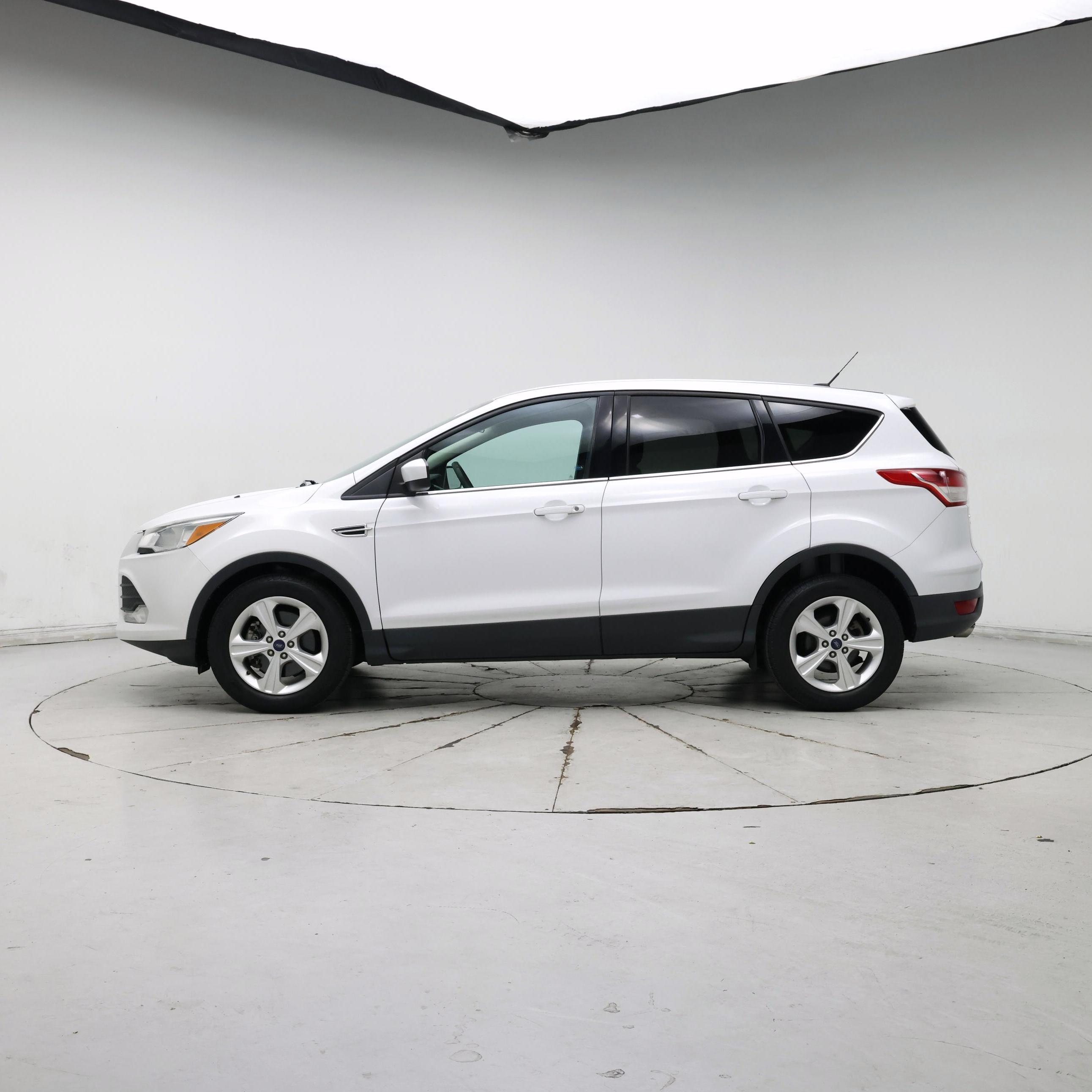 Thumbnail: 2015 Ford Escape - 3