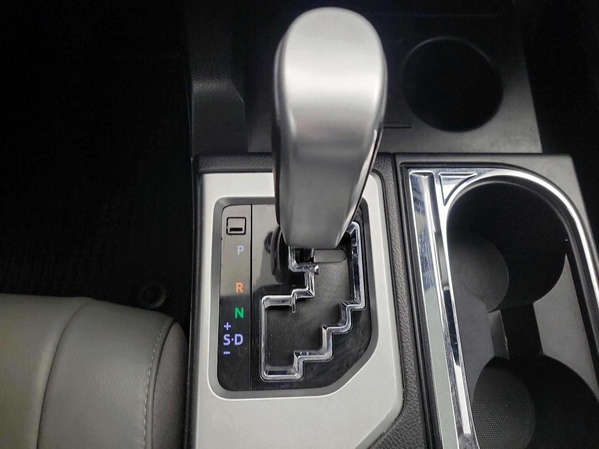 Thumbnail: 2021 Toyota Tundra - 18