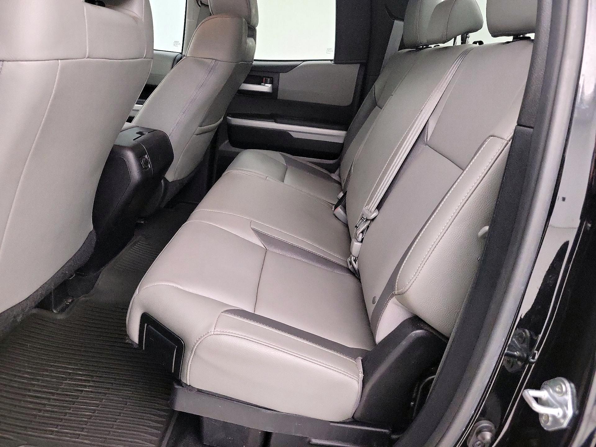 Thumbnail: 2021 Toyota Tundra - 20