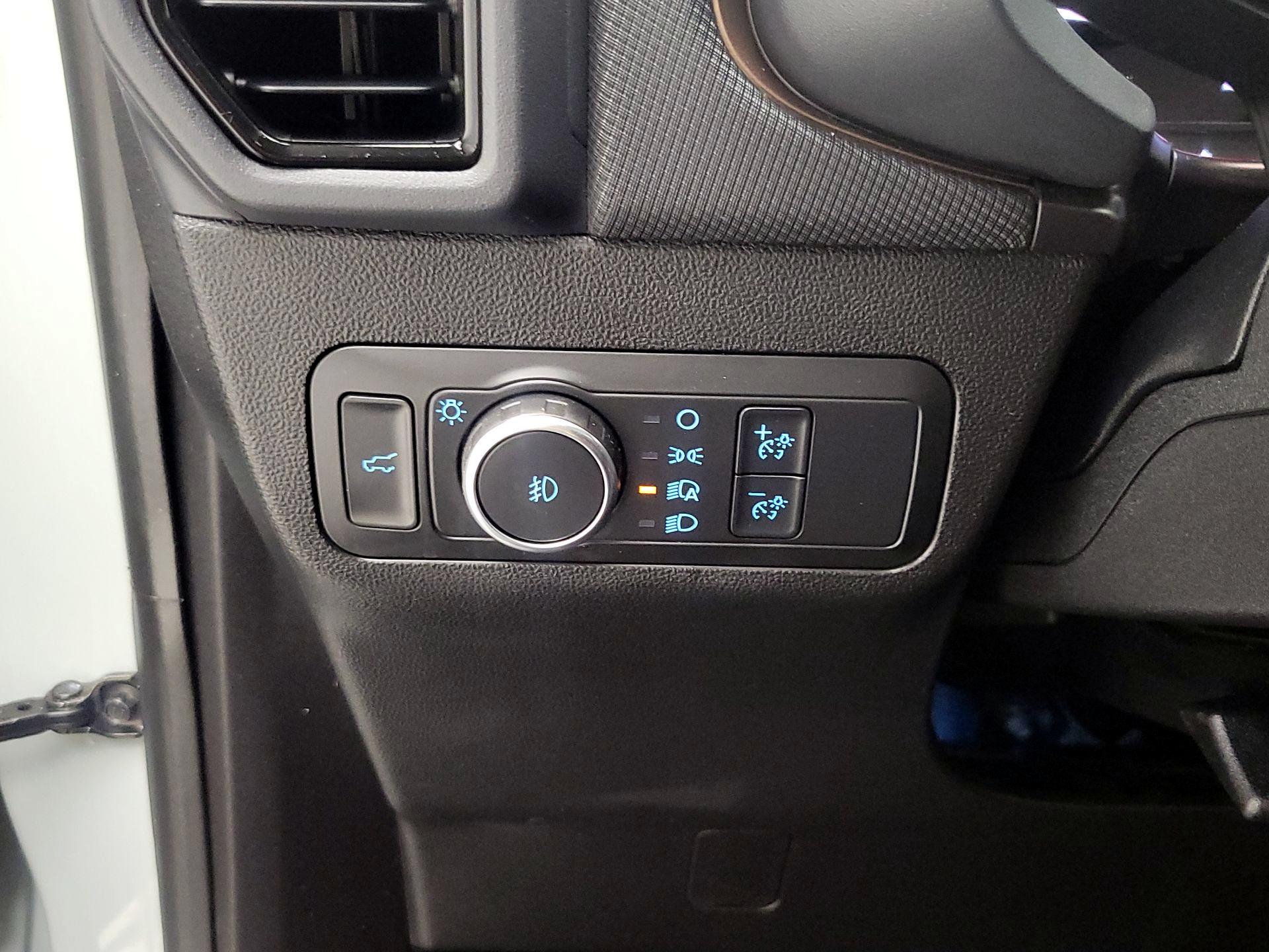 Thumbnail: 2022 Ford Bronco Sport - 11