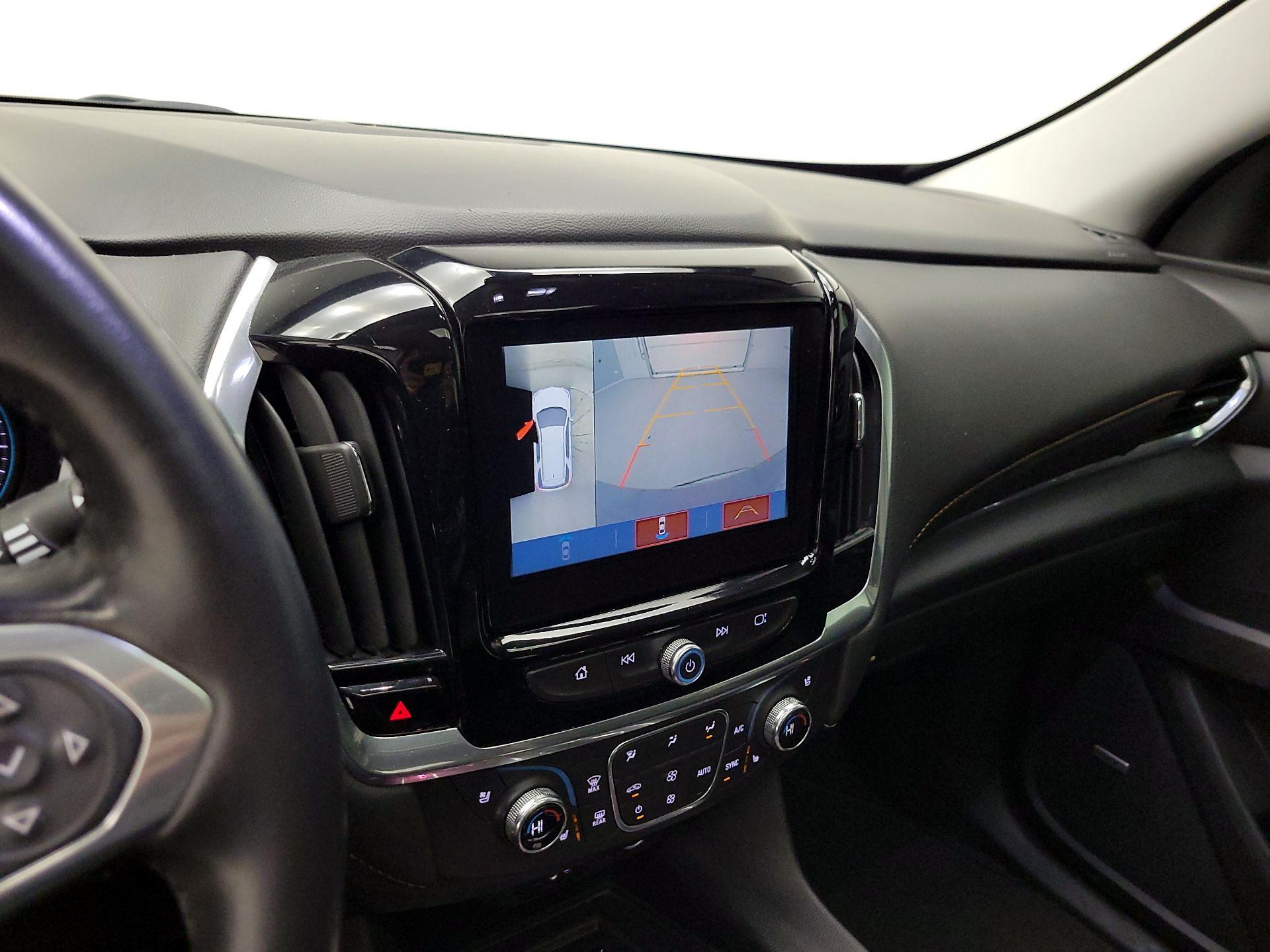 Thumbnail: 2019 Chevrolet Traverse - 15