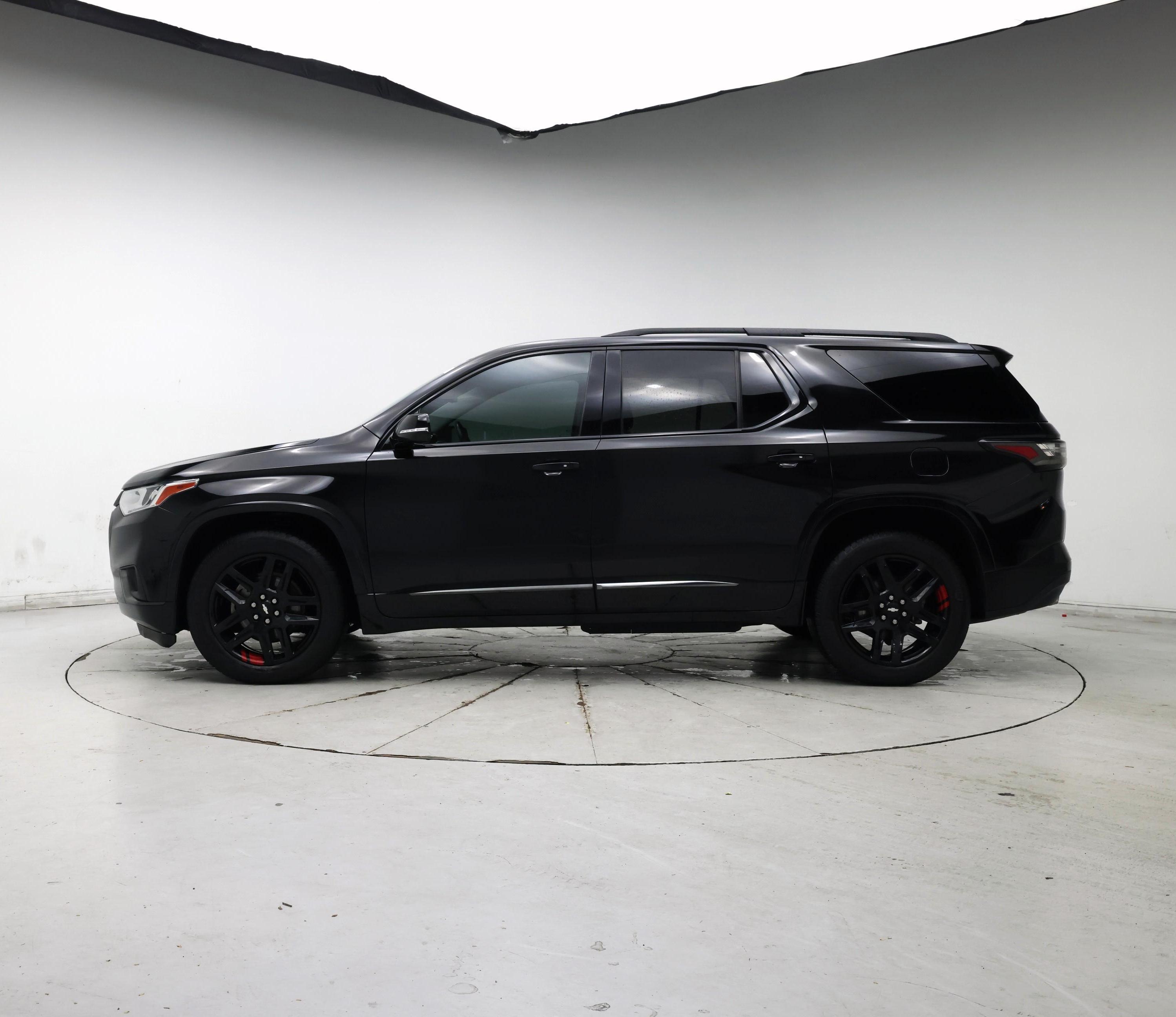 Thumbnail: 2019 Chevrolet Traverse - 3