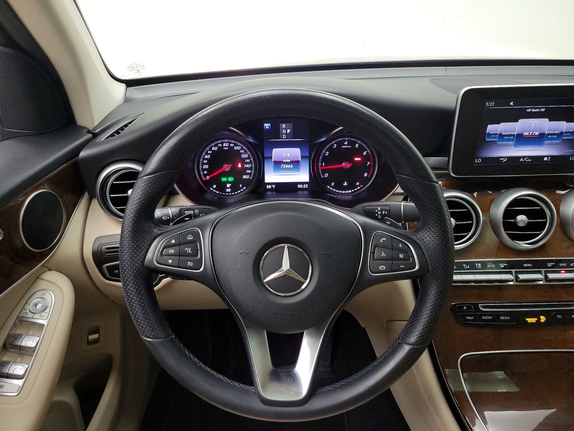Thumbnail: 2019 Mercedes-Benz GLC - 10