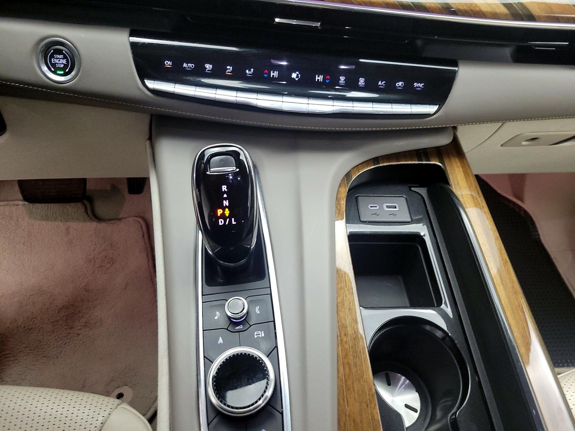 Thumbnail: 2023 Cadillac Escalade - 16