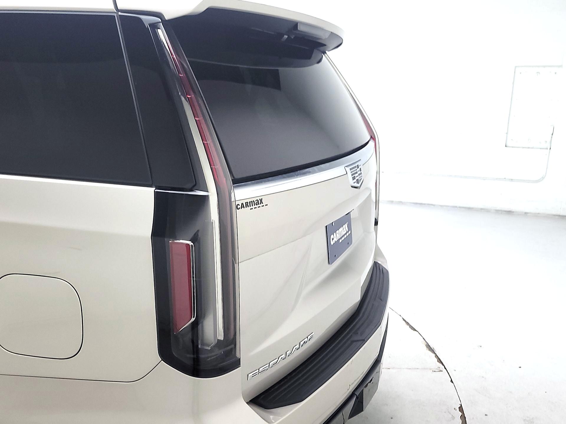 Thumbnail: 2023 Cadillac Escalade - 7