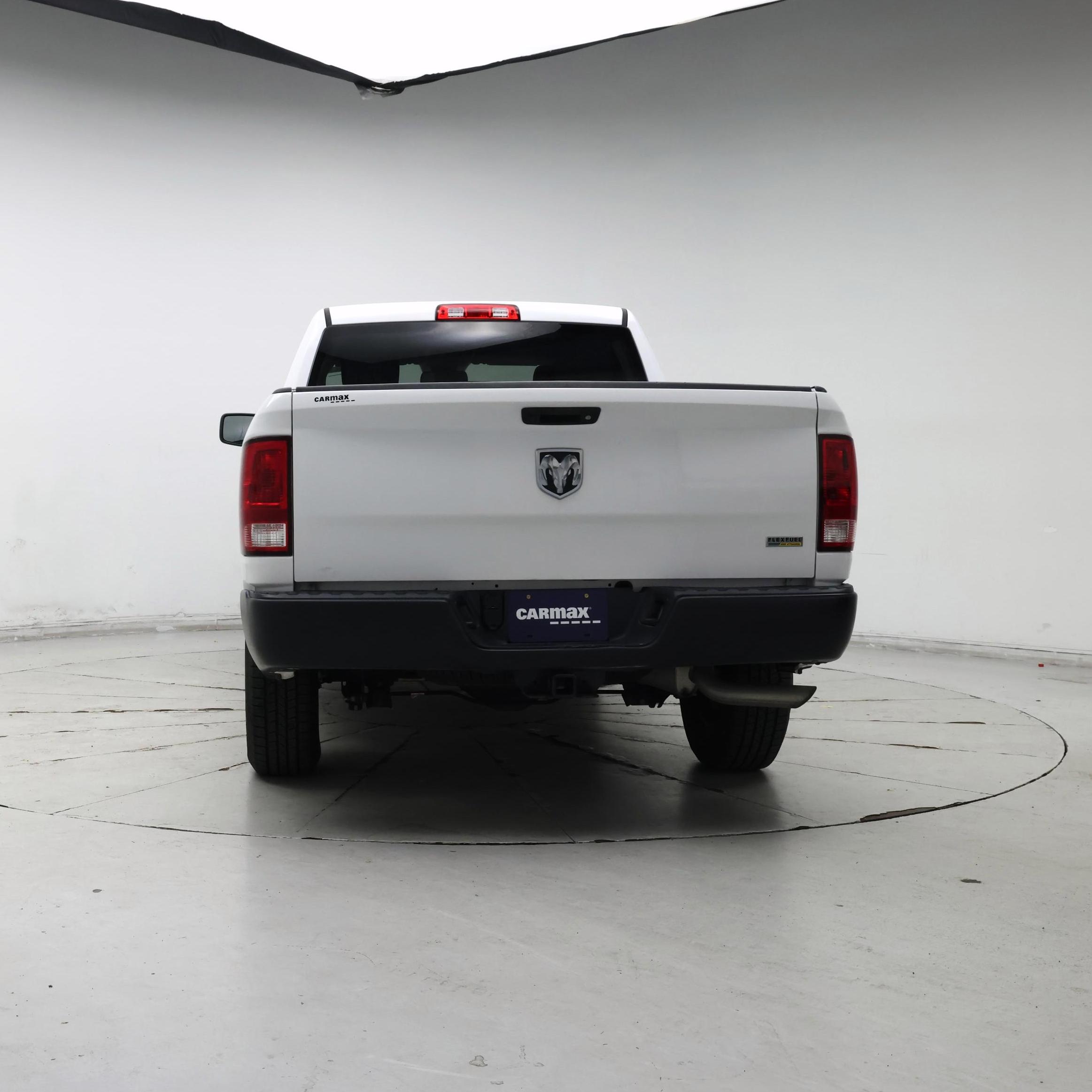 Thumbnail: 2019 RAM 1500 Classic - 6