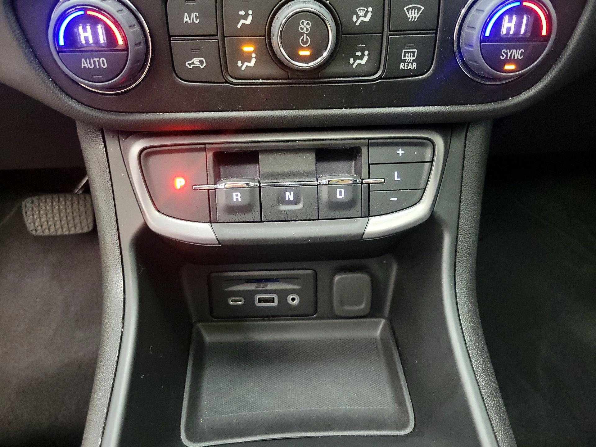 Thumbnail: 2024 GMC Terrain - 17