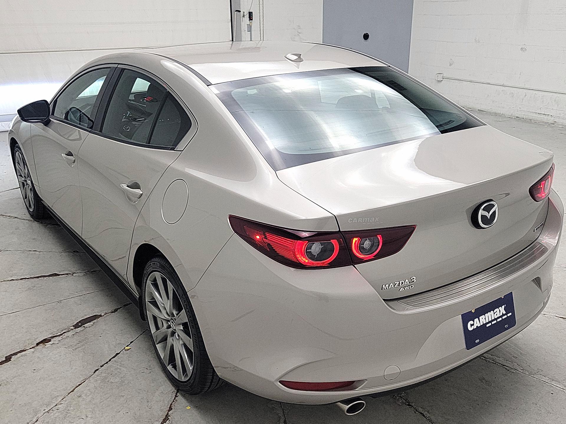 Thumbnail: 2022 Mazda Mazda3 - 7