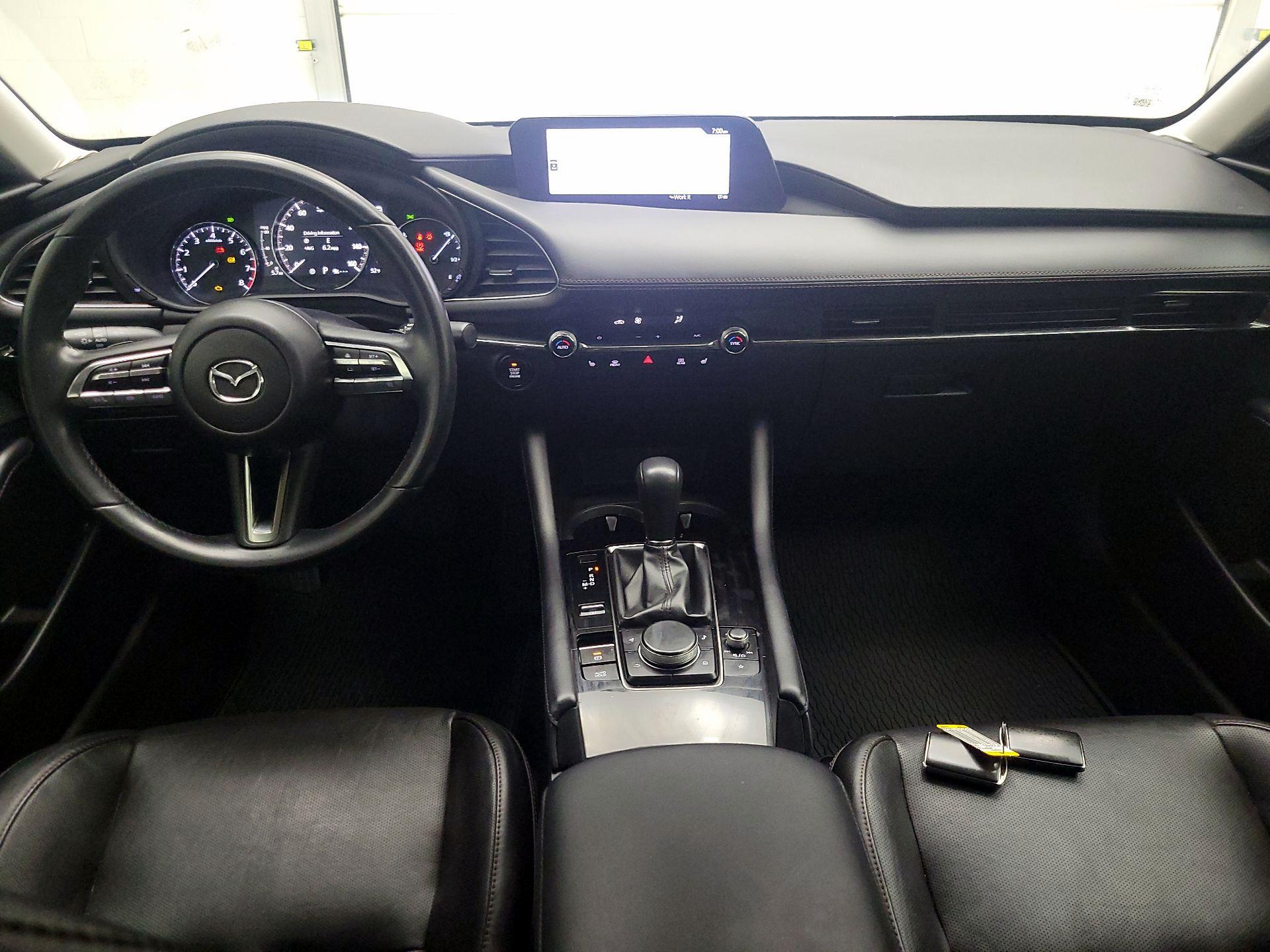 Thumbnail: 2022 Mazda Mazda3 - 8