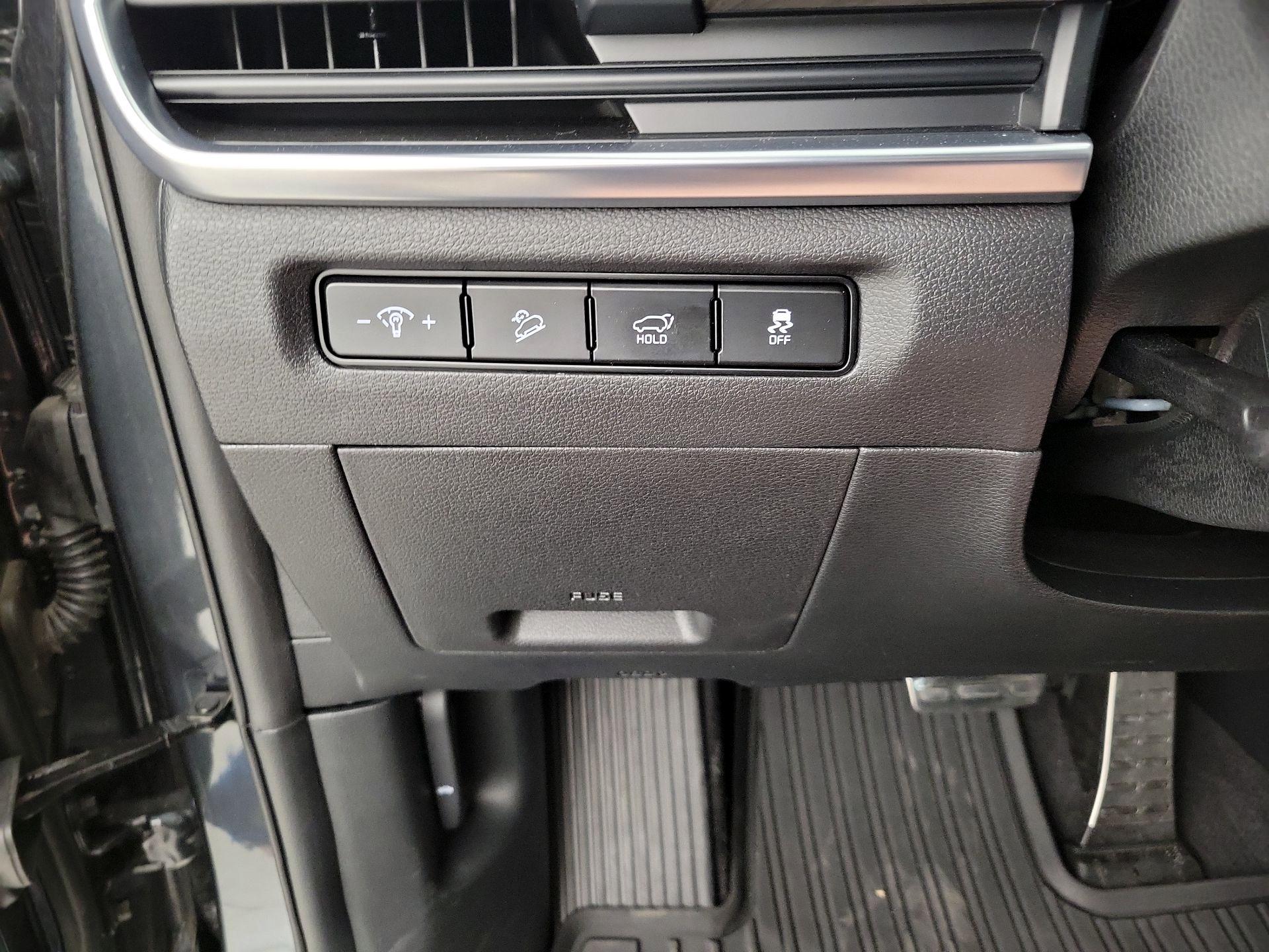 Thumbnail: 2024 Kia Telluride - 13