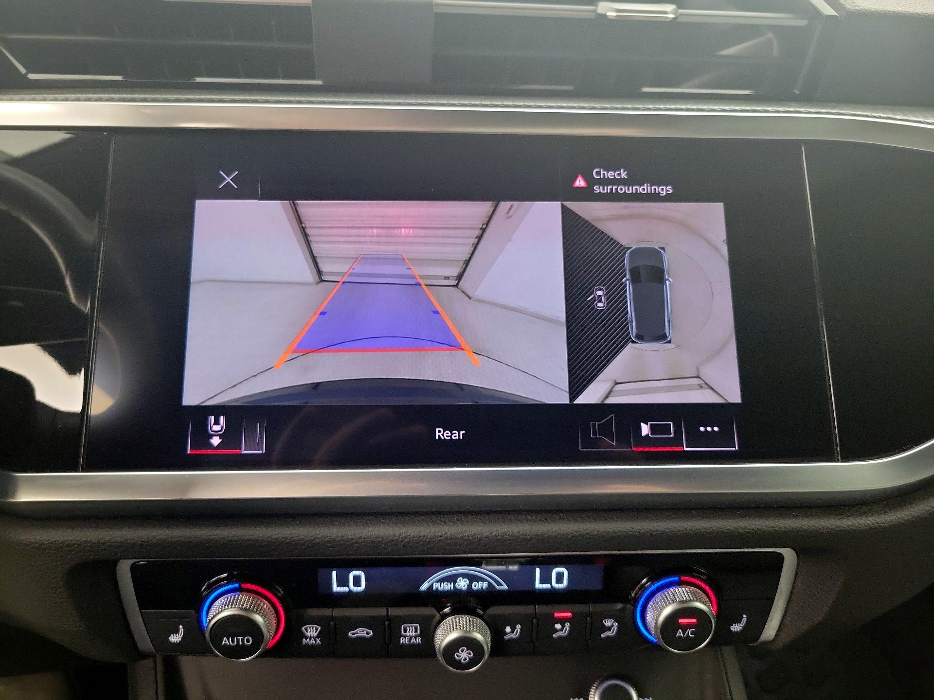 Thumbnail: 2022 Audi Q3 - 14
