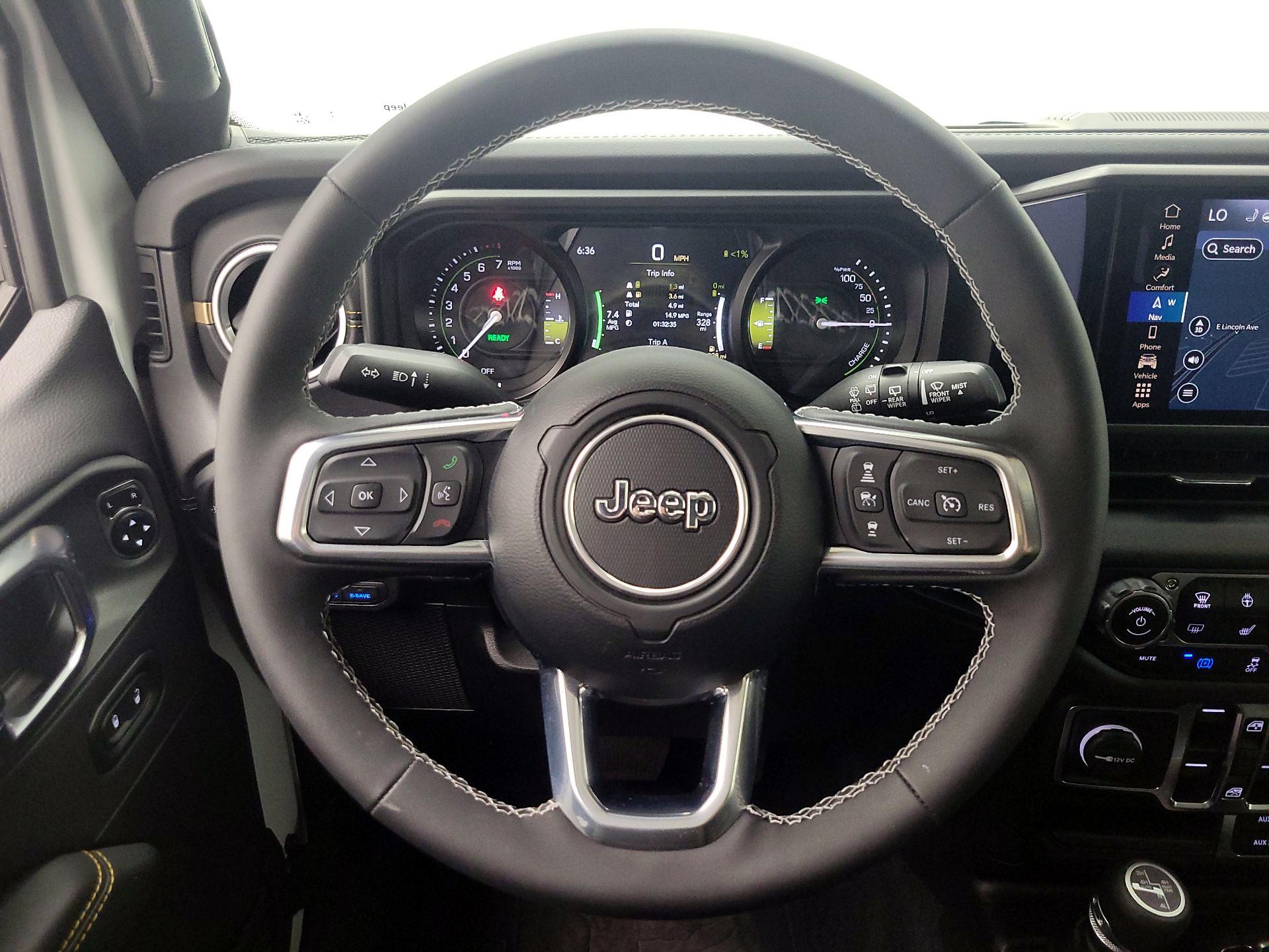 Thumbnail: 2025 Jeep Wrangler - 10