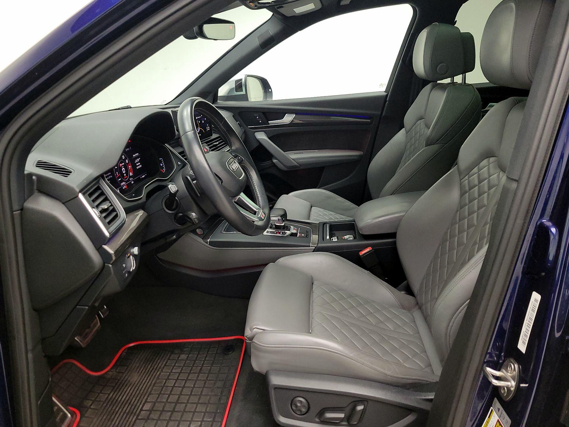 Thumbnail: 2018 Audi SQ5 - 11