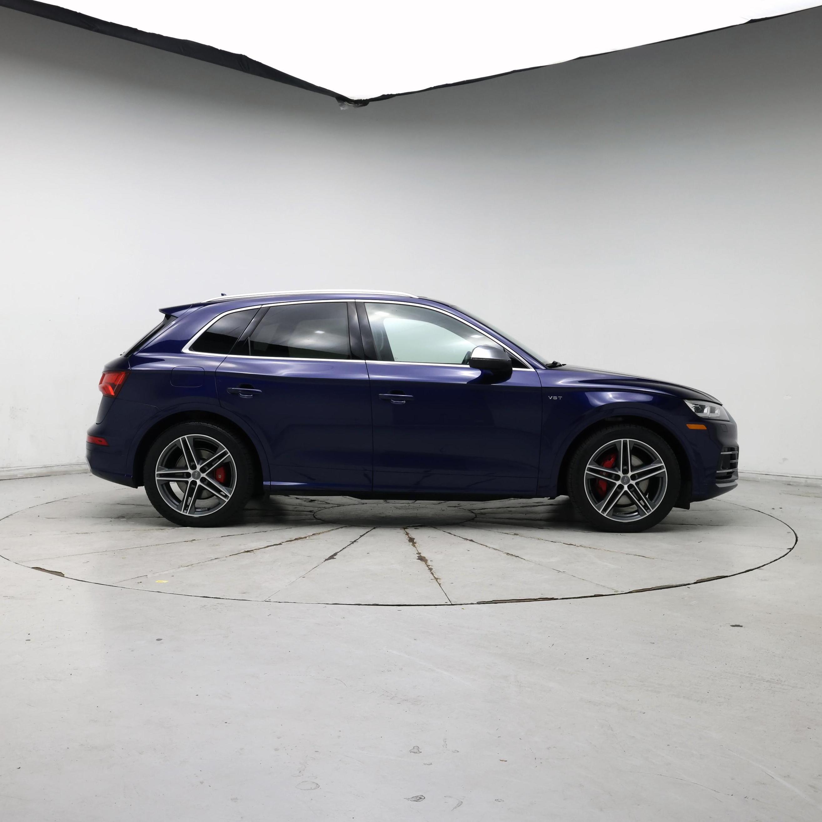 Thumbnail: 2018 Audi SQ5 - 7
