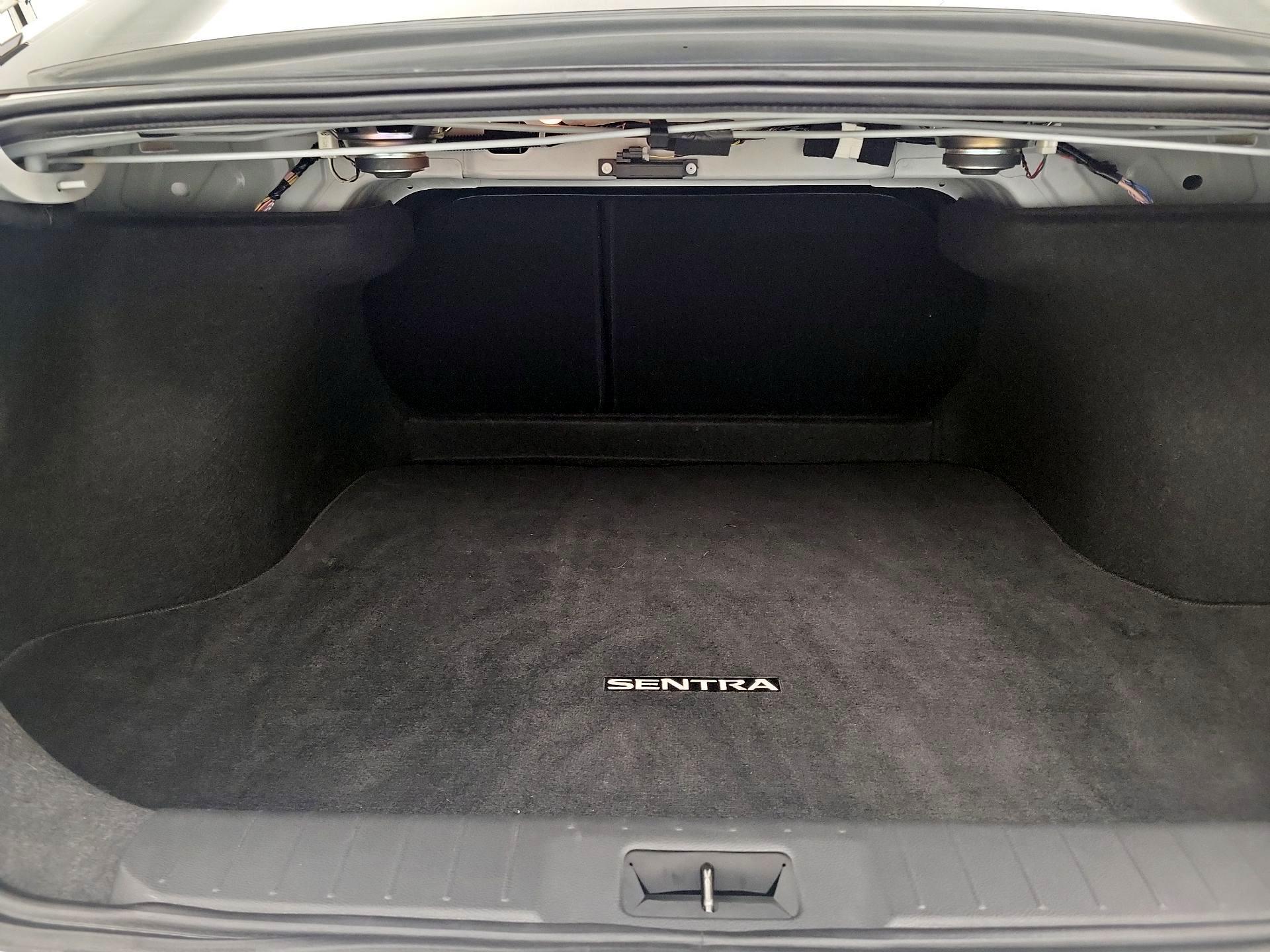 Thumbnail: 2024 Nissan Sentra - 20