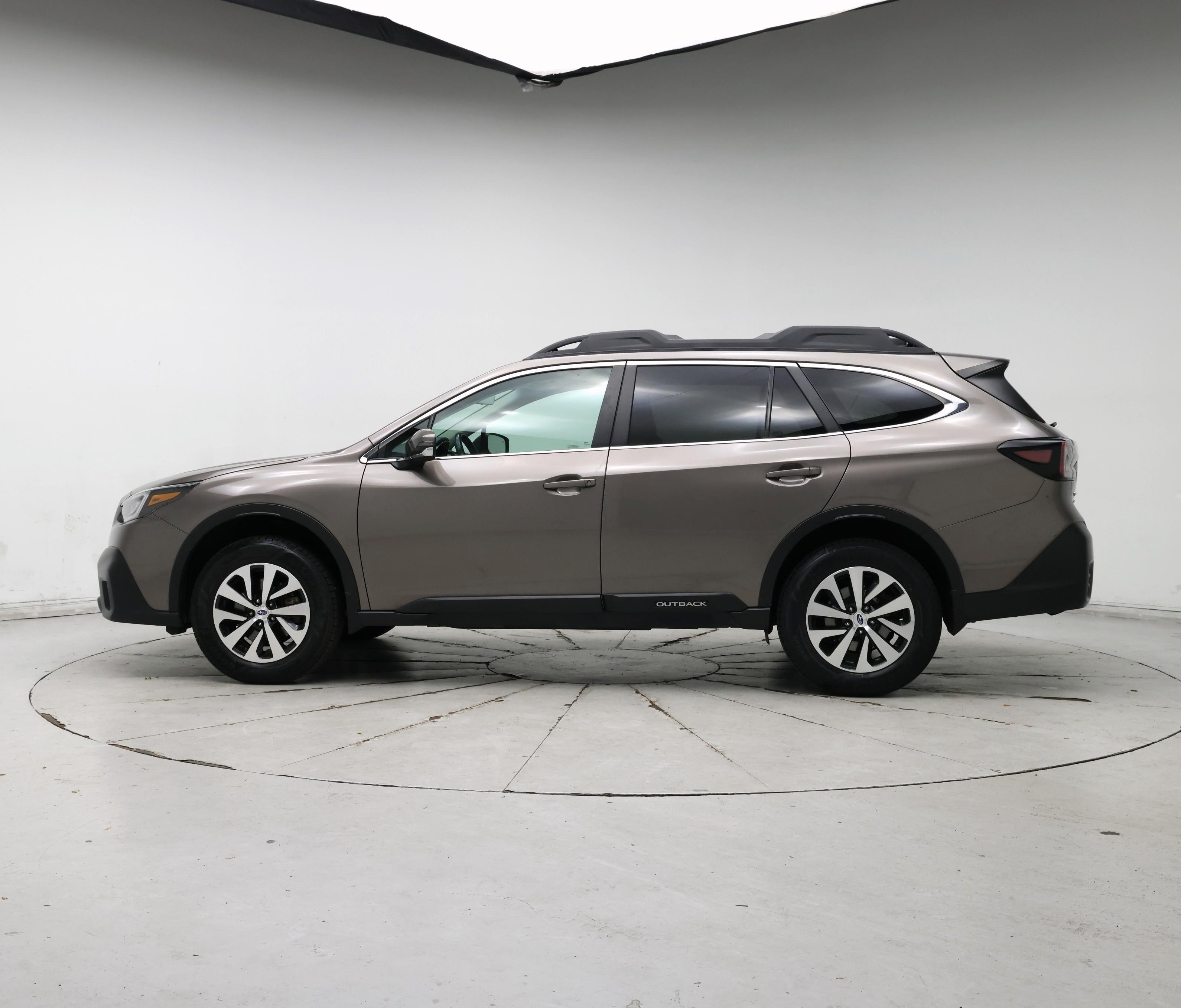 Thumbnail: 2021 Subaru Outback - 3