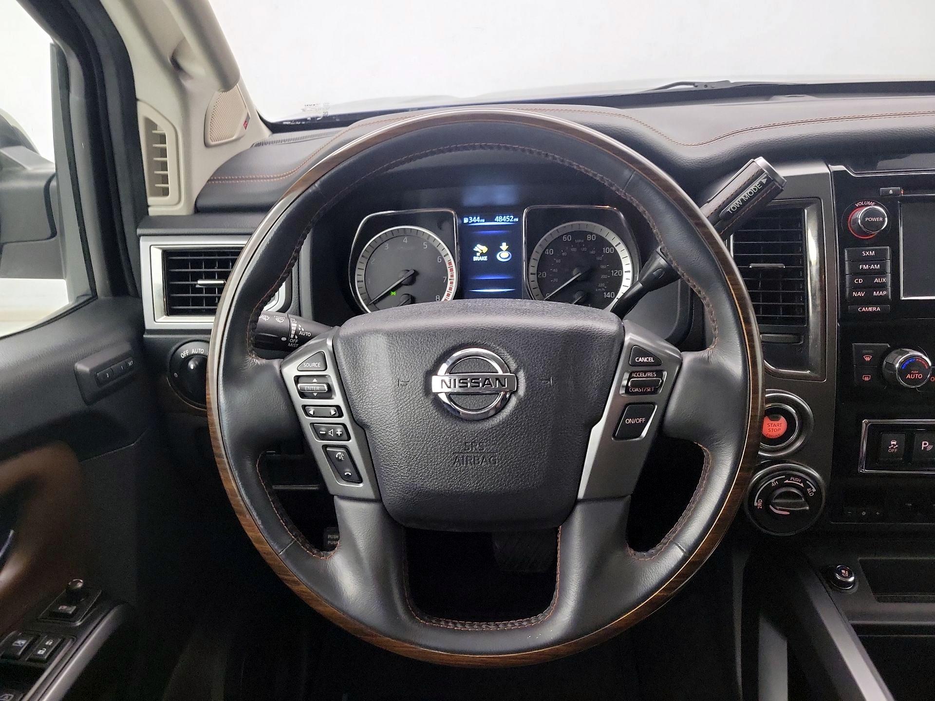 Thumbnail: 2017 Nissan Titan - 10