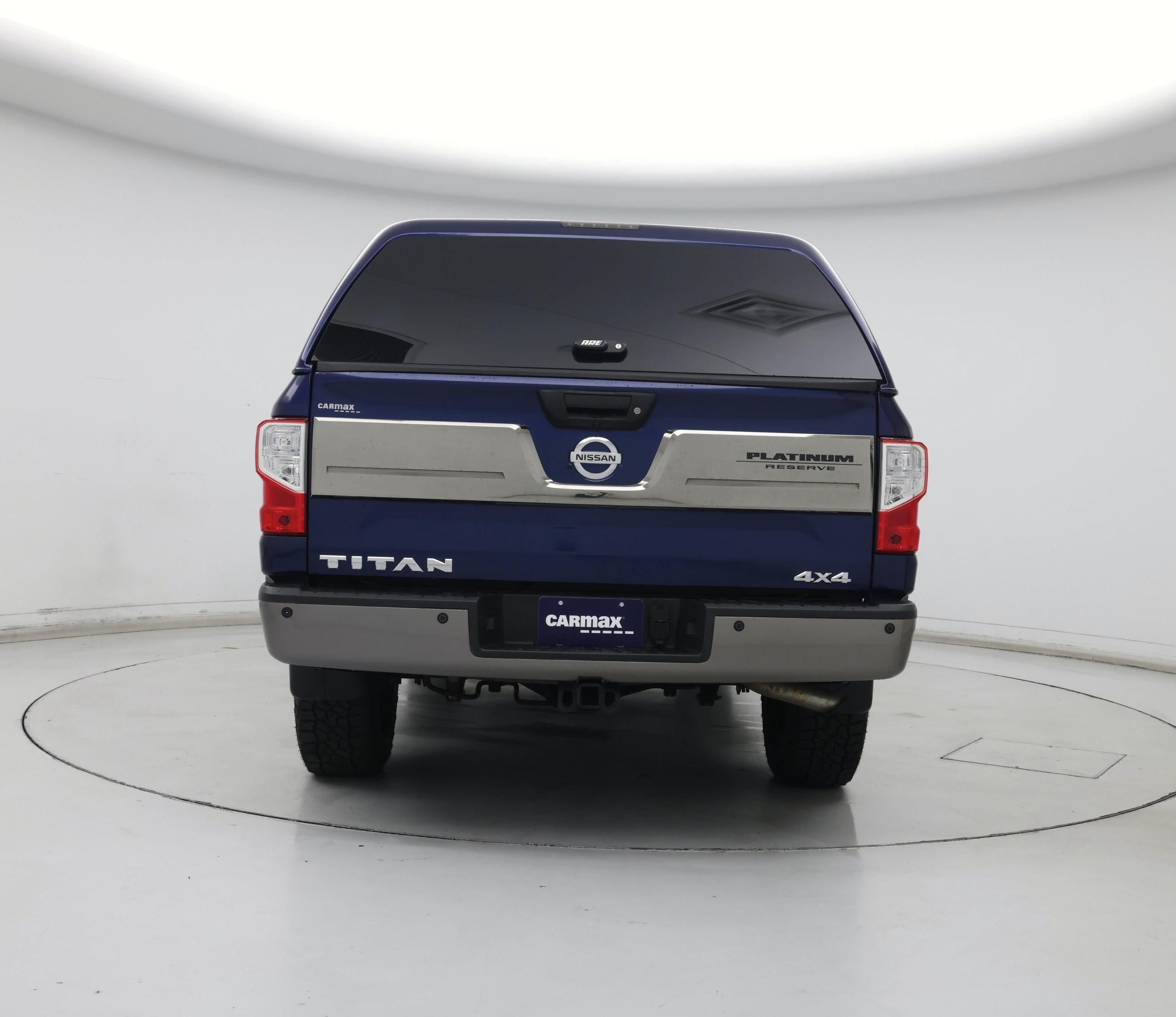Thumbnail: 2017 Nissan Titan - 6