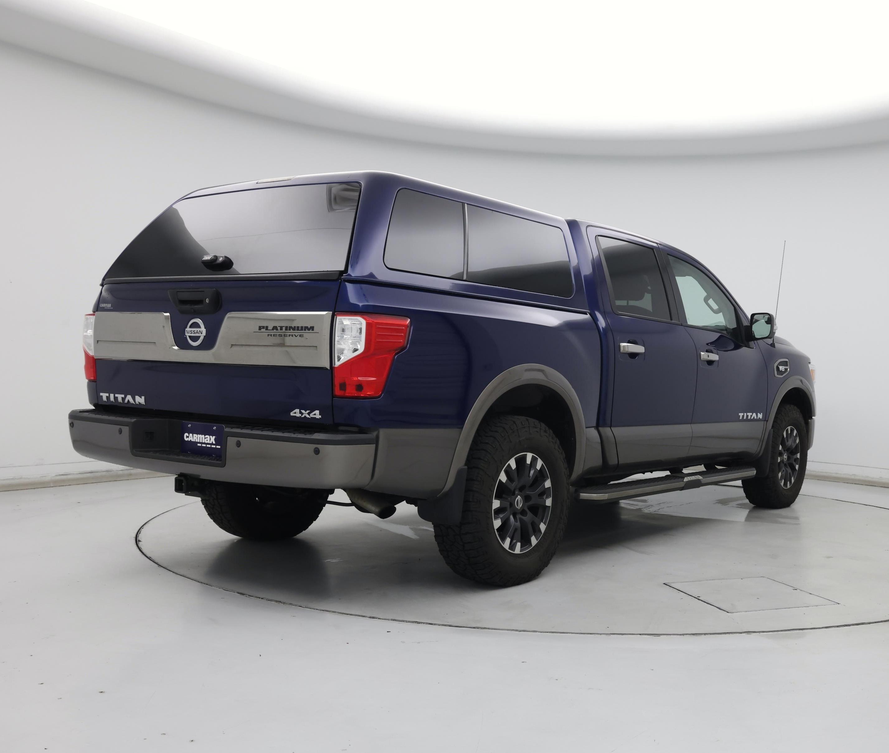 Thumbnail: 2017 Nissan Titan - 8