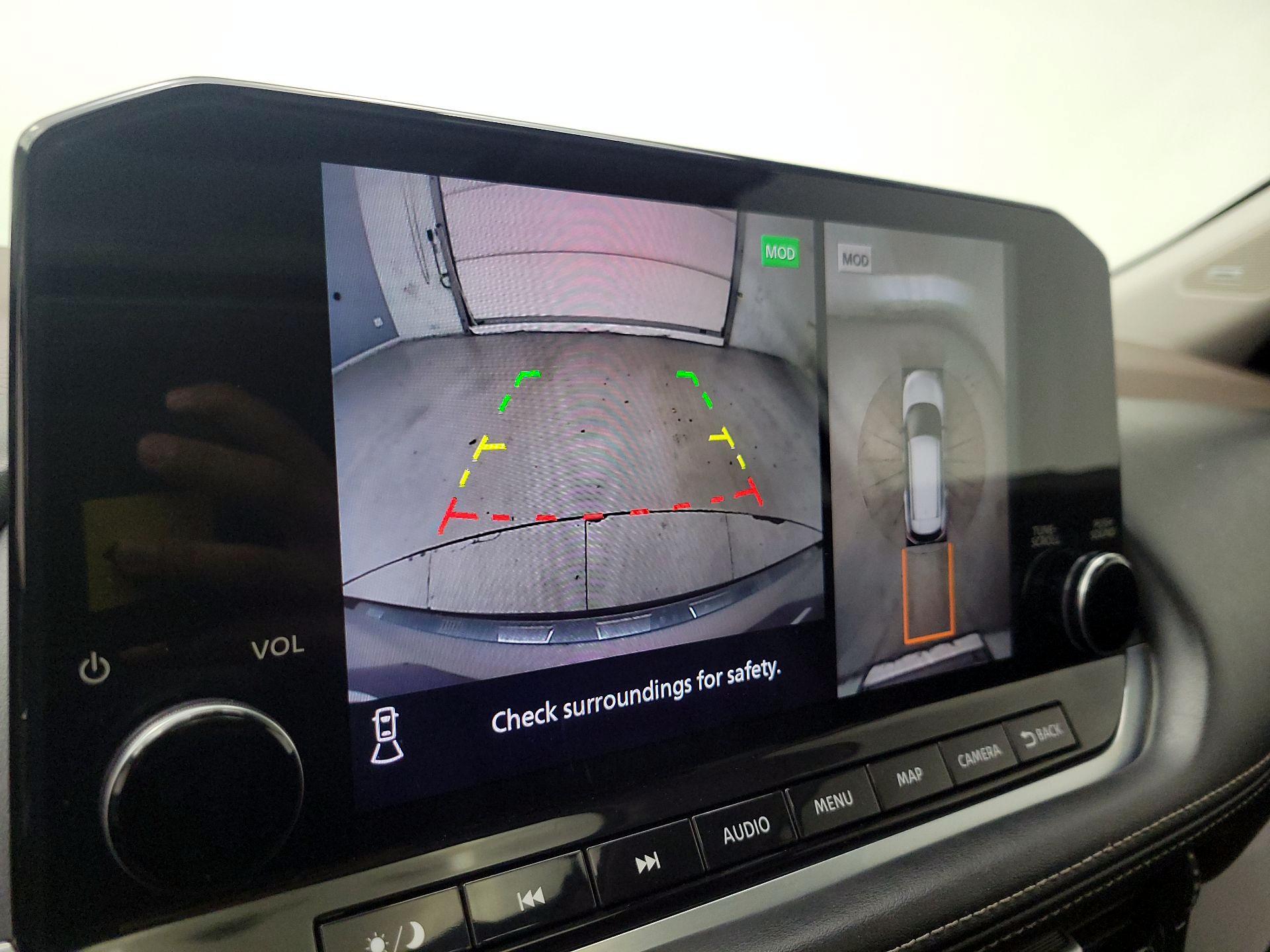 Thumbnail: 2022 Nissan Rogue - 15