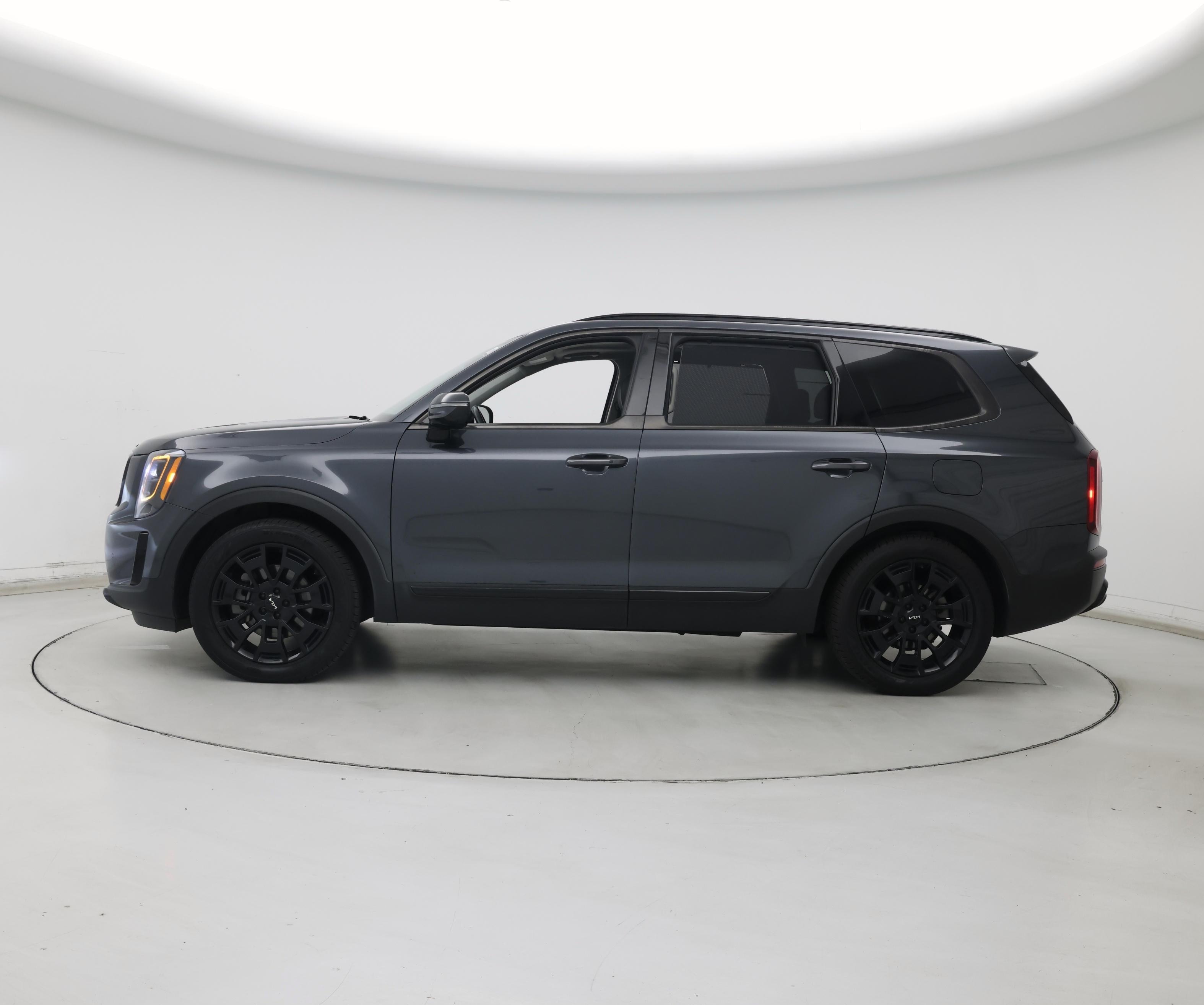 Thumbnail: 2022 Kia Telluride - 3