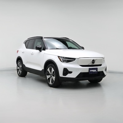 White 2023 Volvo XC40 Recharge Electric Twin Plus