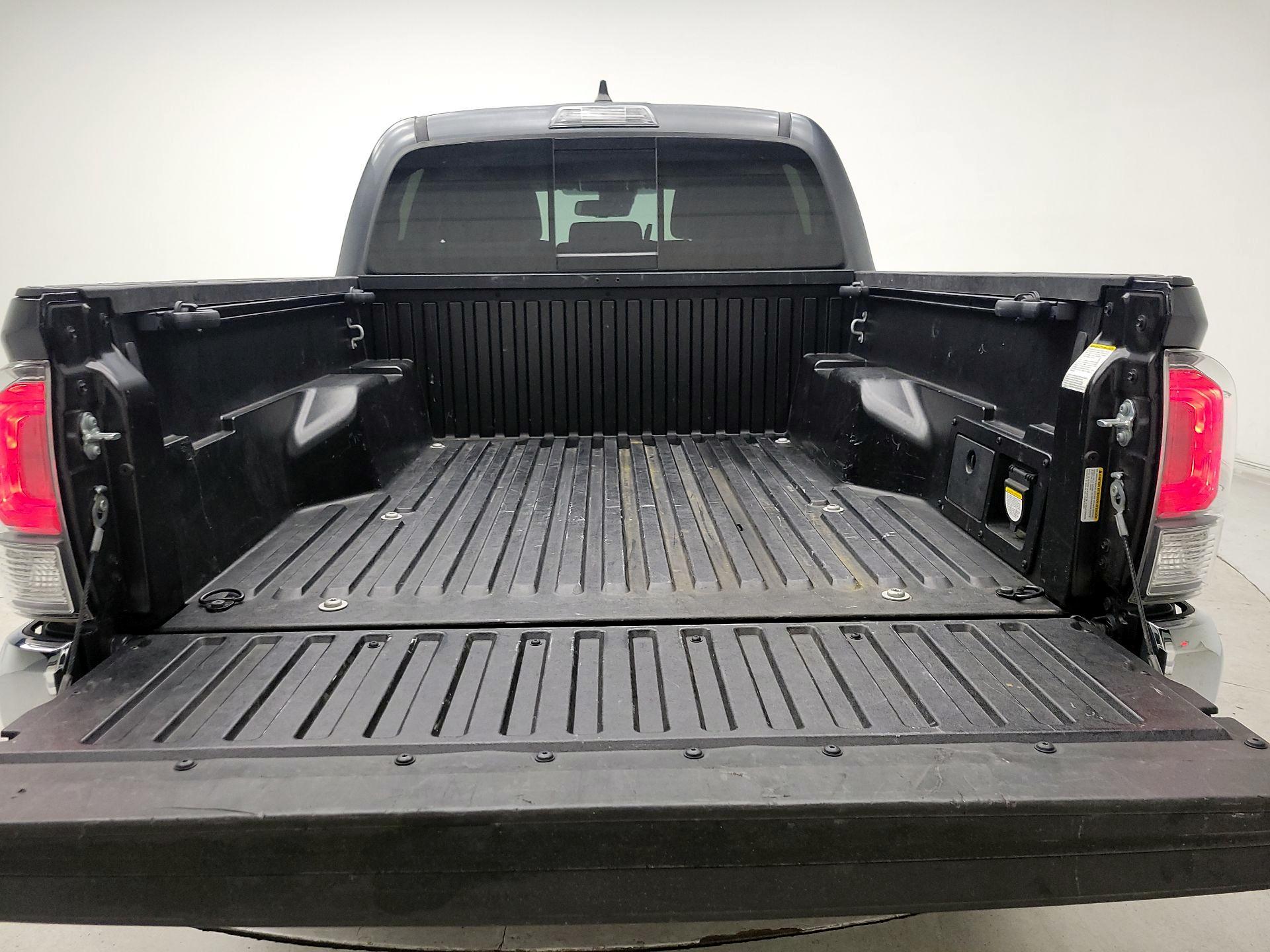 Thumbnail: 2023 Toyota Tacoma - 20