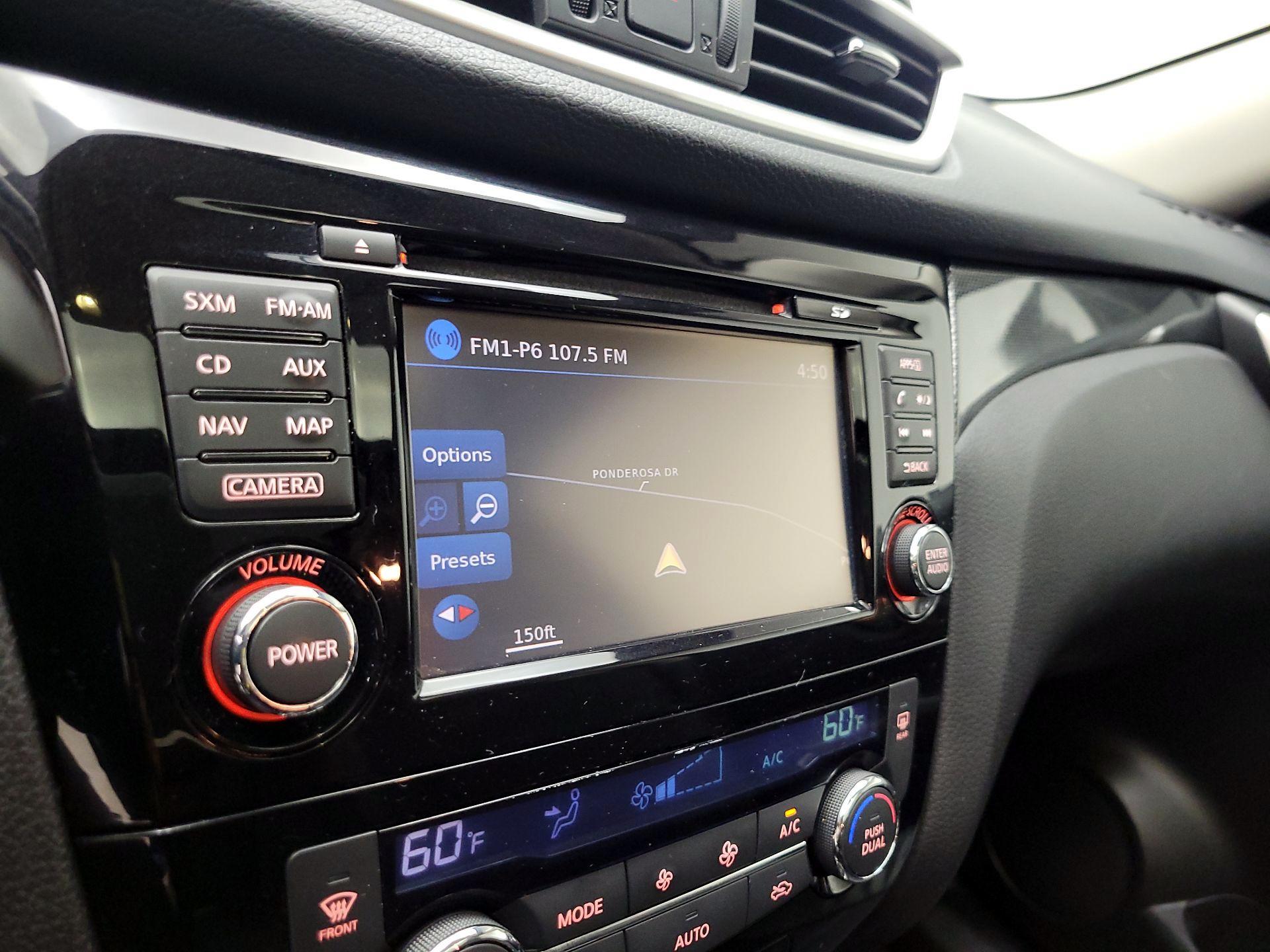 Thumbnail: 2015 Nissan Rogue - 14