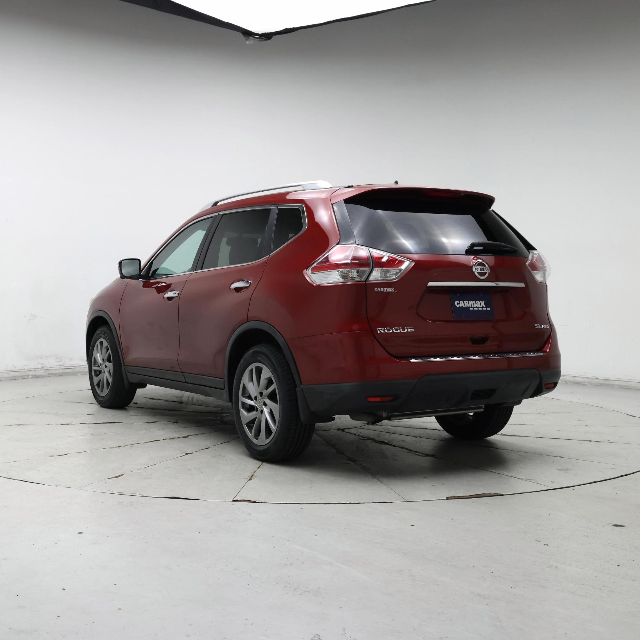 Thumbnail: 2015 Nissan Rogue - 2